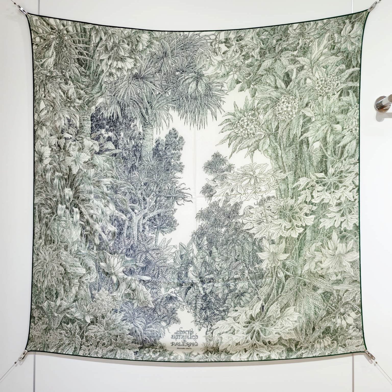 HM 26s 90 Double Sided Scarf Green Gray Colorful Mulberry Silk 141473