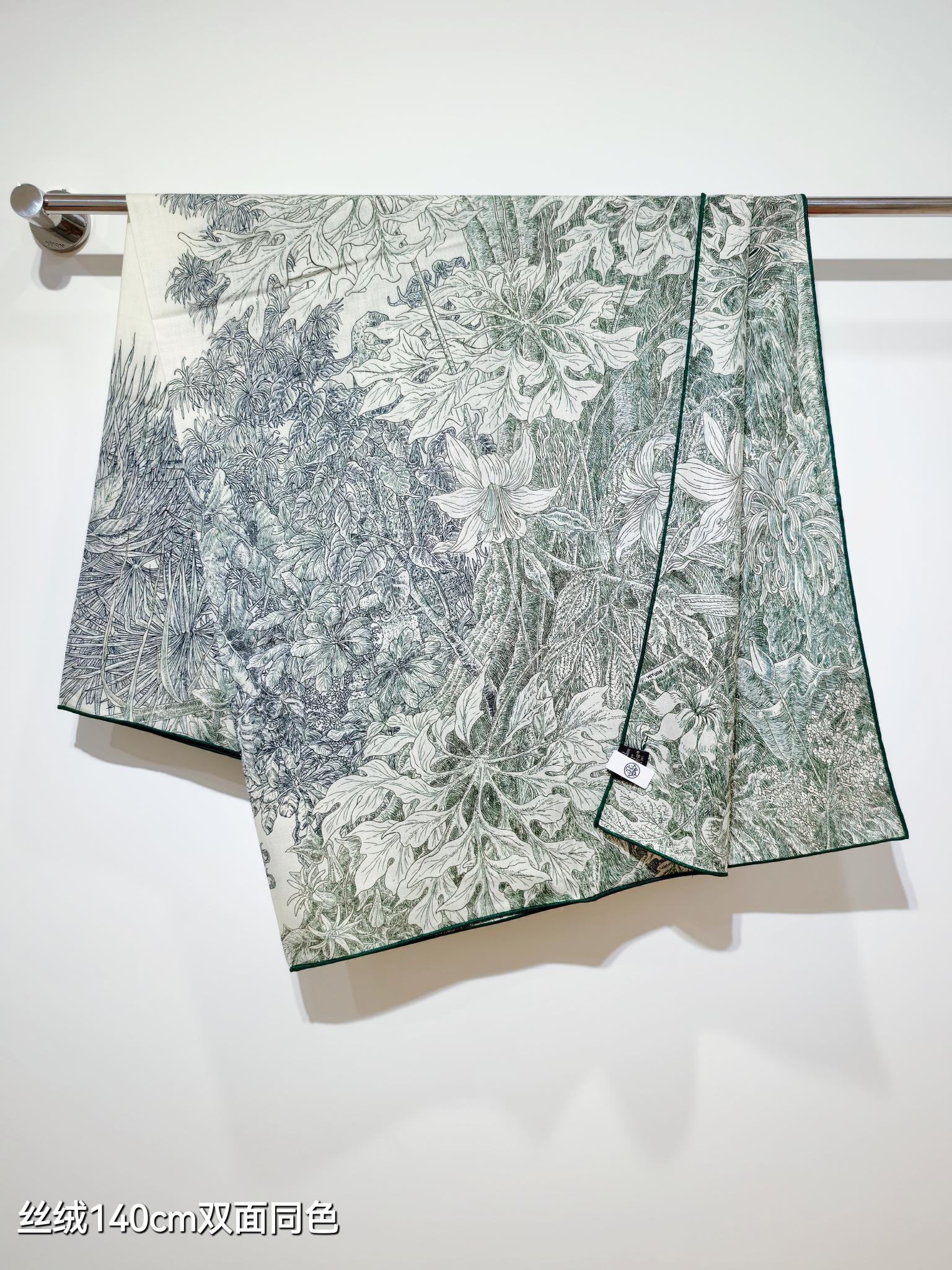 HM 26s 90 Double Sided Scarf Green Gray Colorful Mulberry Silk 141473