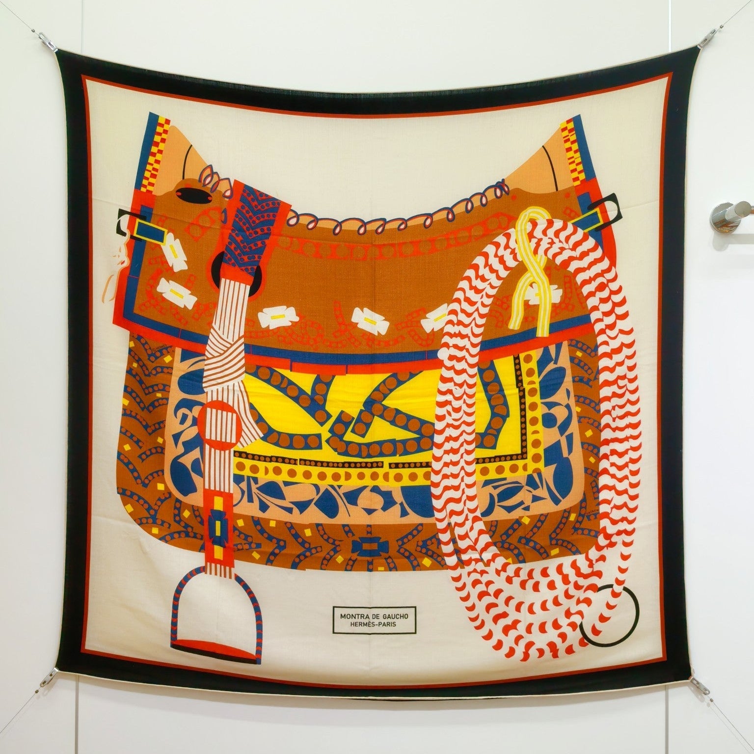 HM 26ss Amazon  Scarf 90 Beige Brown Colorful Twill Silk 130311