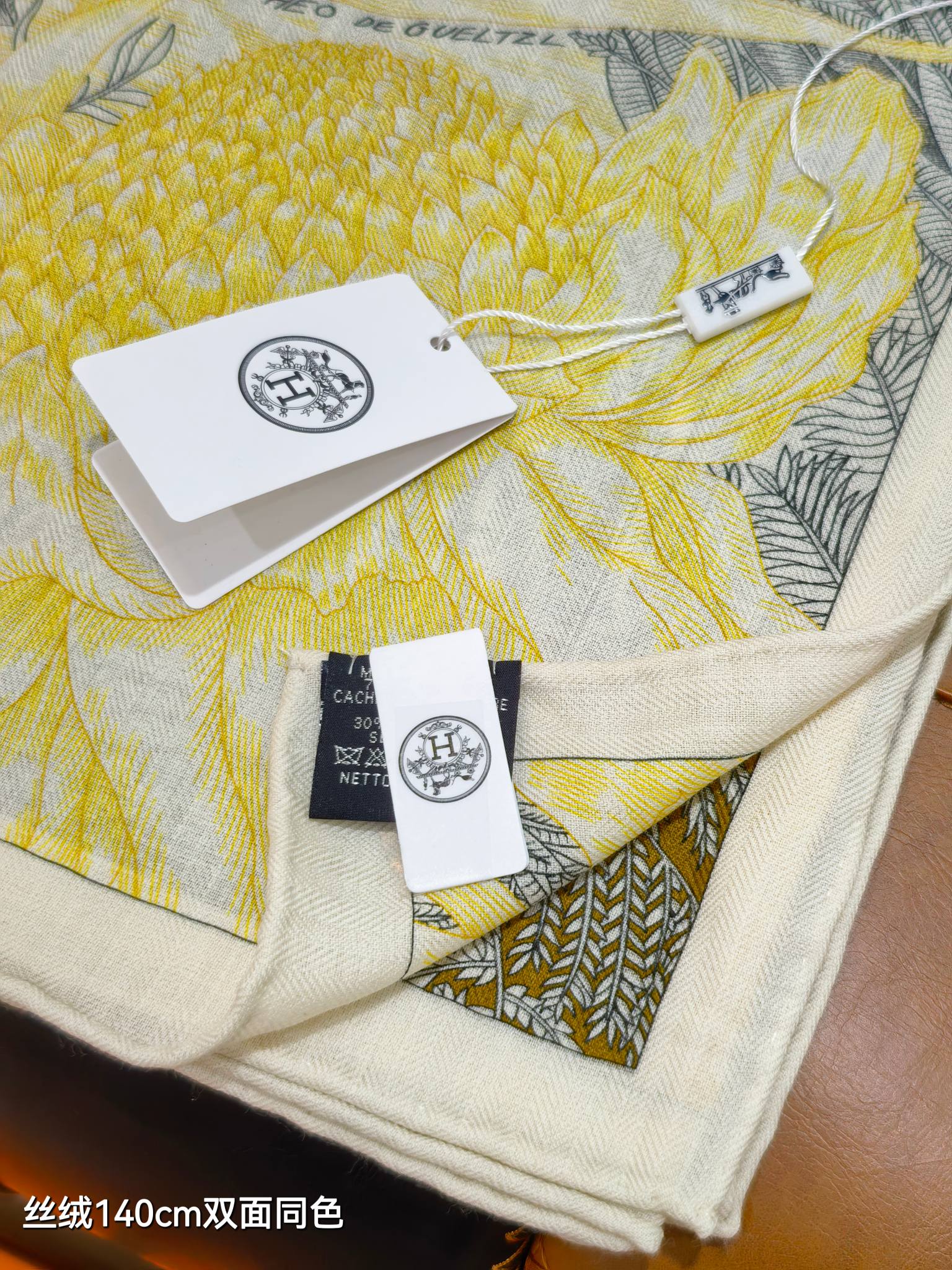 HM 26s 90 Double Sided Scarf Black White Yellow Colorful Mulberry Silk 141475