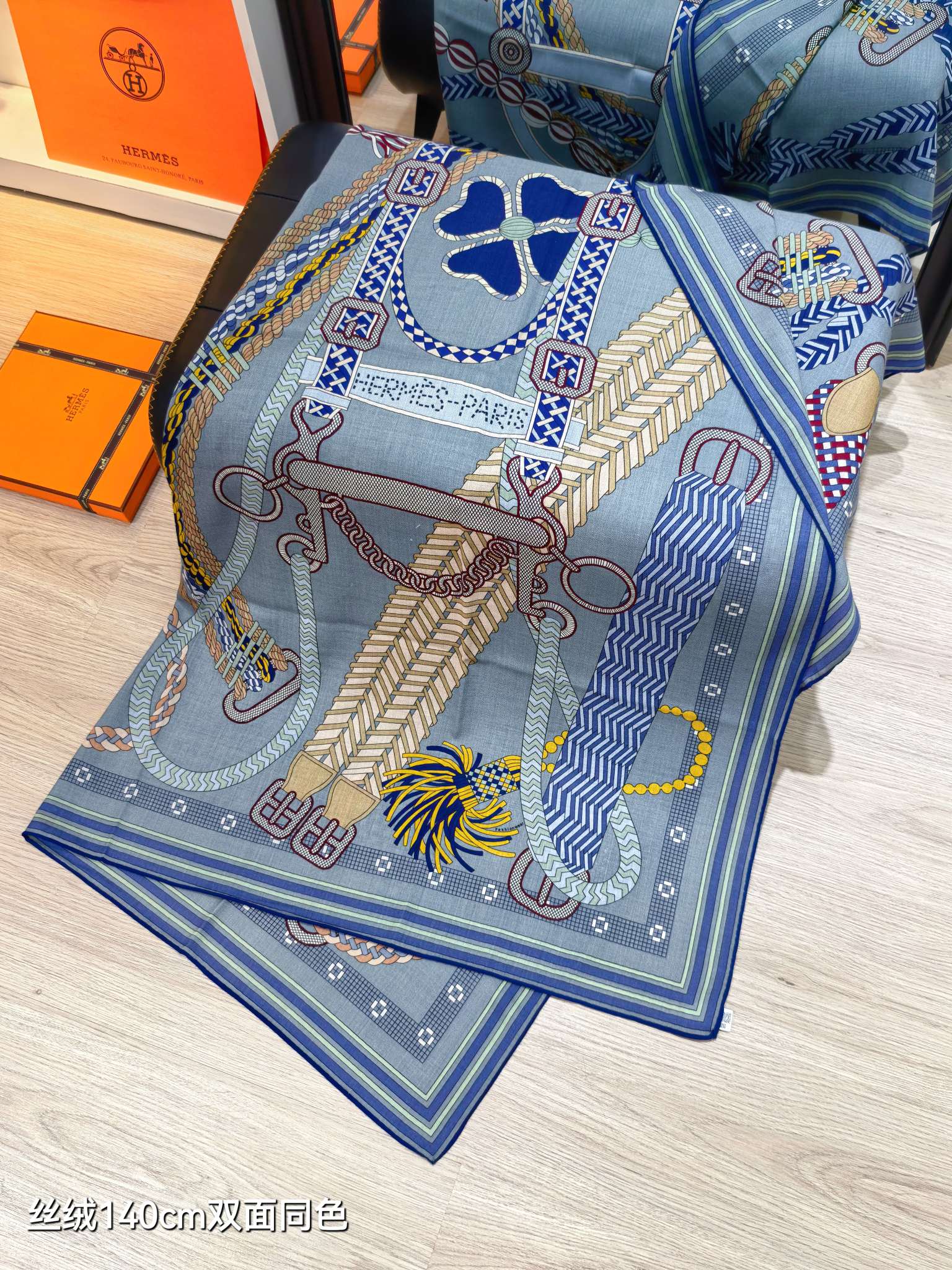 HM 26ss Double Sided Scarf 140 Blue Beige Colorful Cashmere Silk 132452