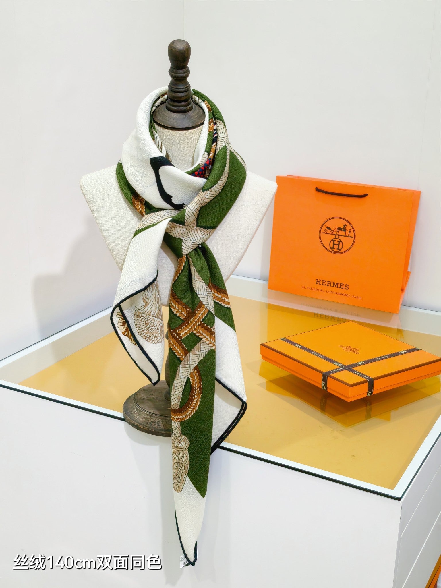 HM 26ss Double Sided Scarf 90 Green Beige Cashmere Silk 132454