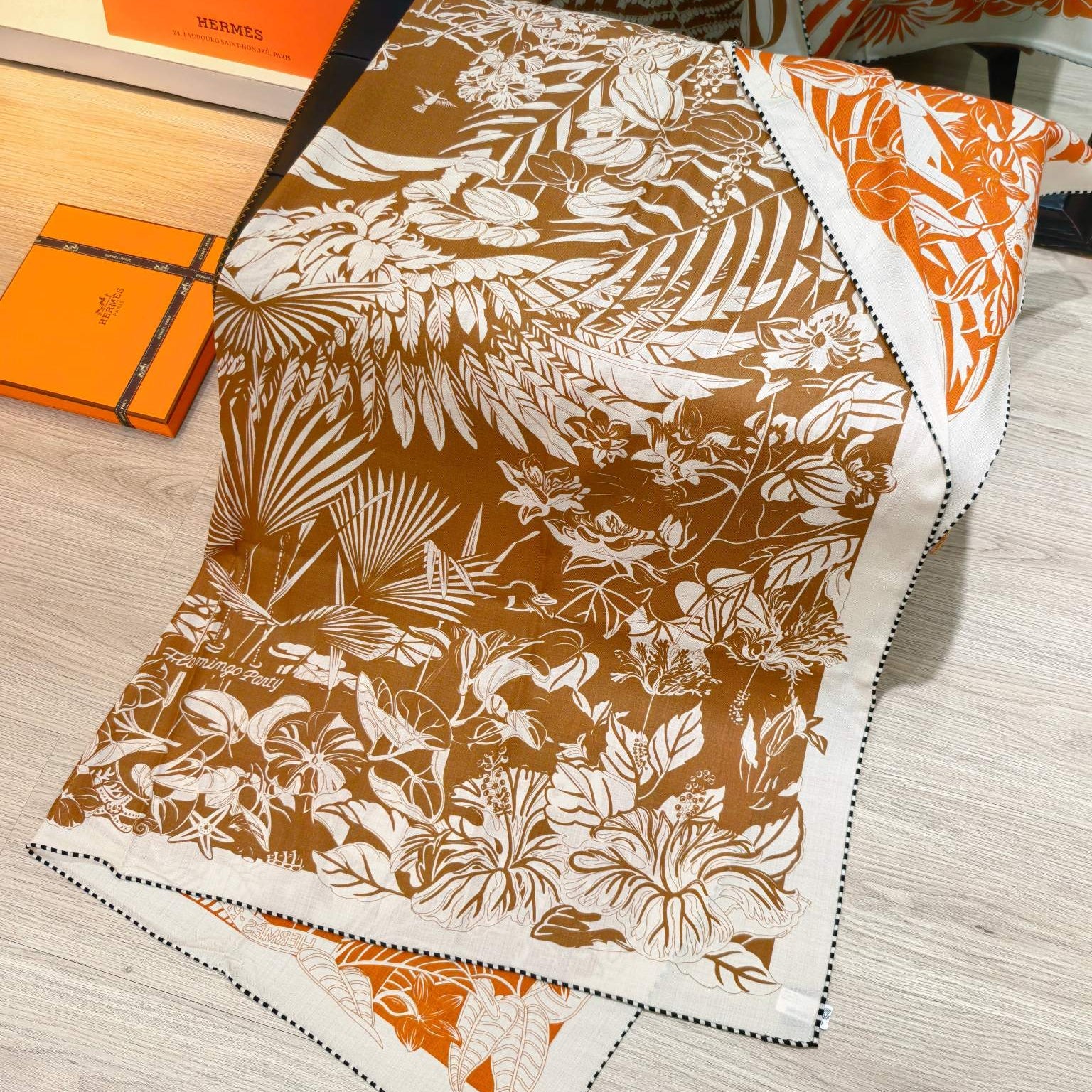 HM 26s Flamingo Party Scarf 140 Orange Brown Cashmere Silk 139241