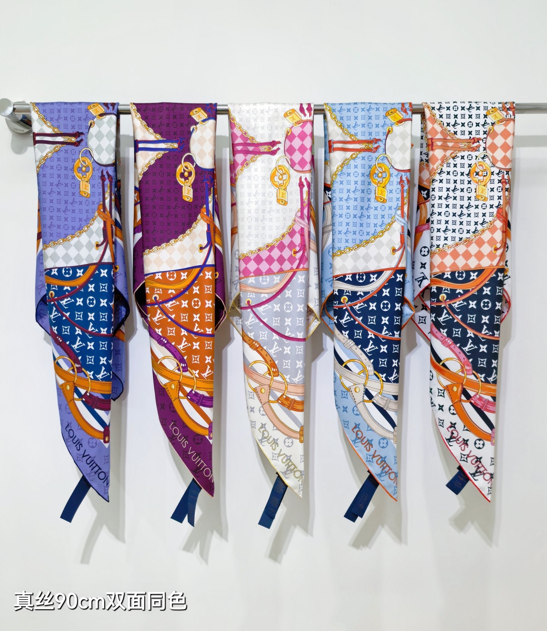 LV Double Sided Scarf 90 Purple Pastel Monogram Cashmere Silk 168753