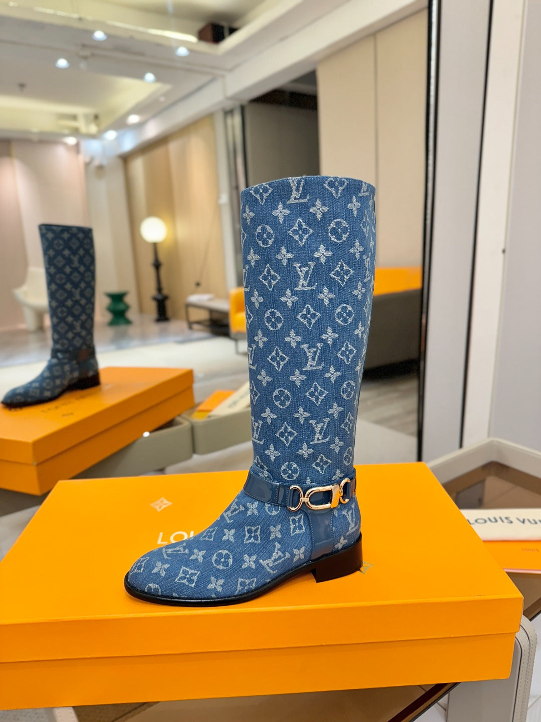 LV 25 Martin Boots 30 Blue Denim 573886