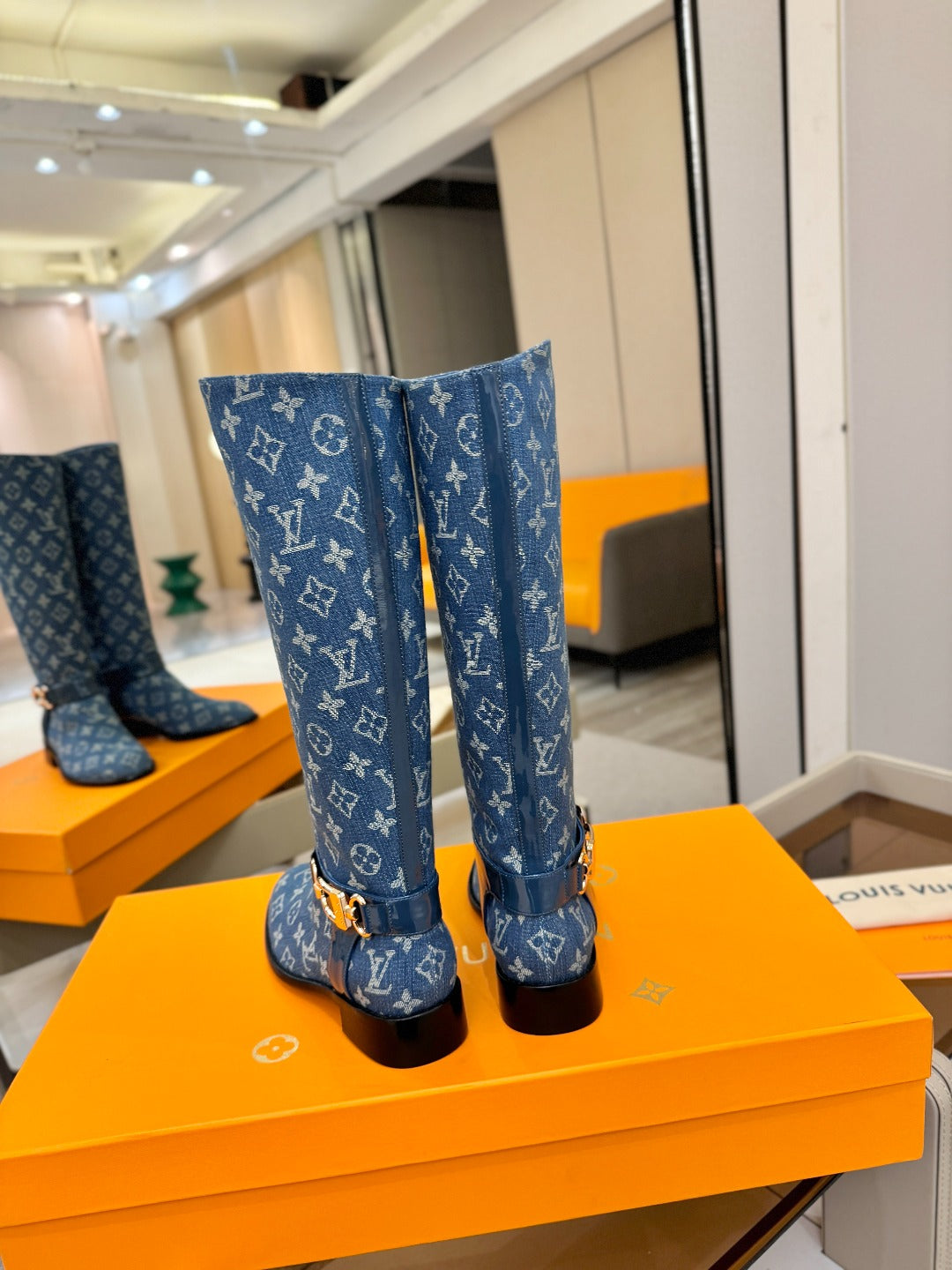 LV 25 Martin Boots 30 Blue Denim 573886
