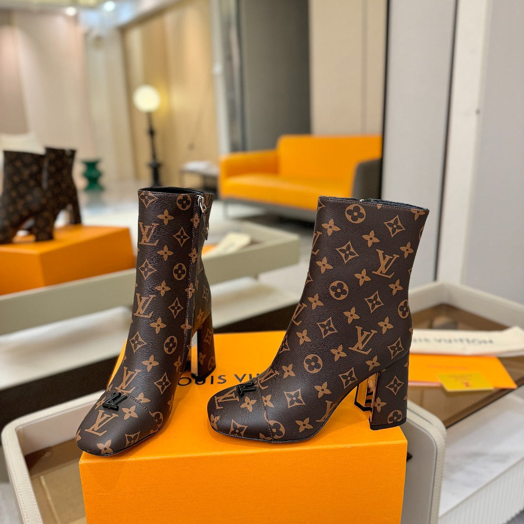 LV Ankle Boots 90 Monogram Brown Sheepskin 573714