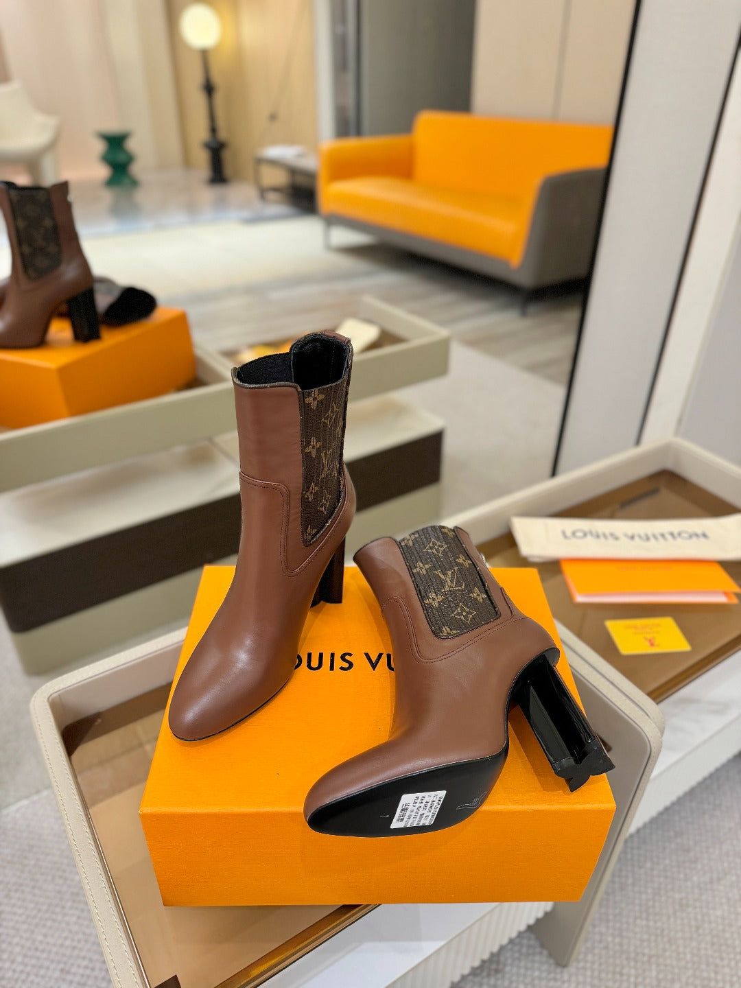 LV 25 Runway Ankle Boots 95 Brown Monogram Brown Calfskin 573859