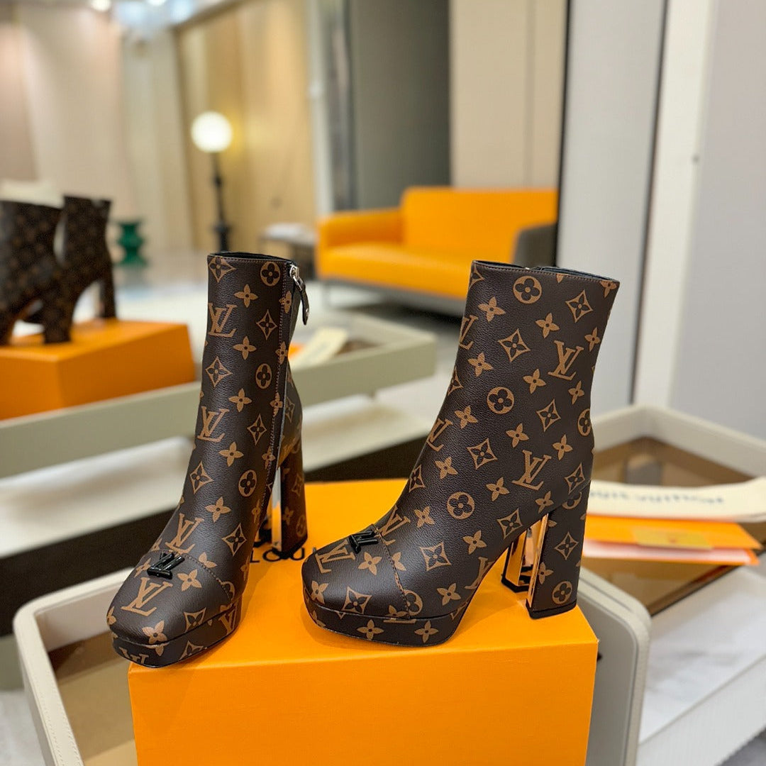 LV Ankle Boots 110 Monogram Brown Sheepskin 573720