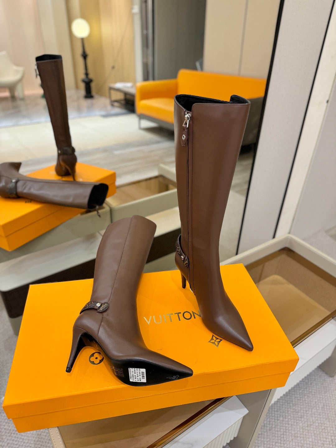 LV 25 Long Boots 90 Brown Calfskin 573876