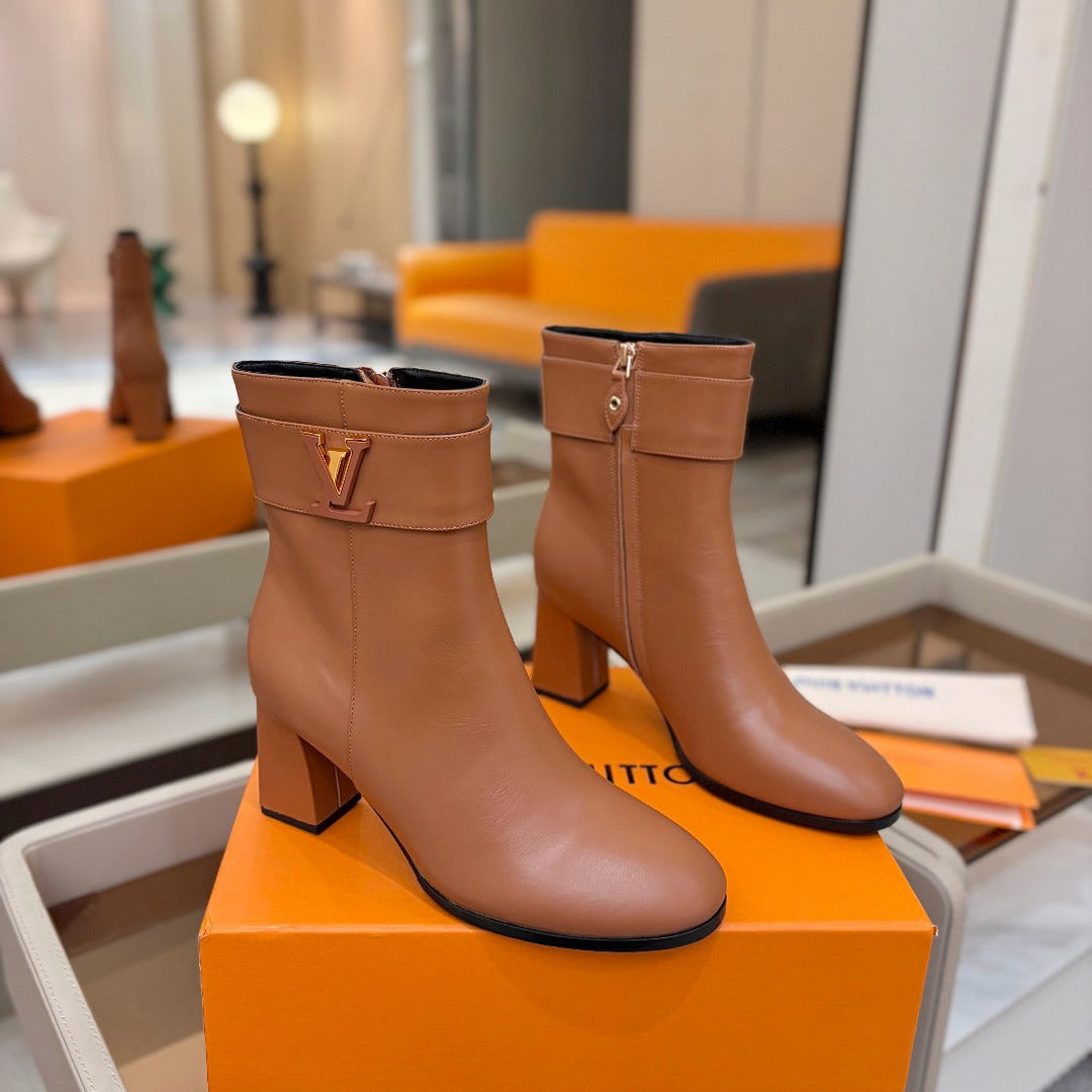 LV Ankle Boots 75 Camel Sheepskin 573726