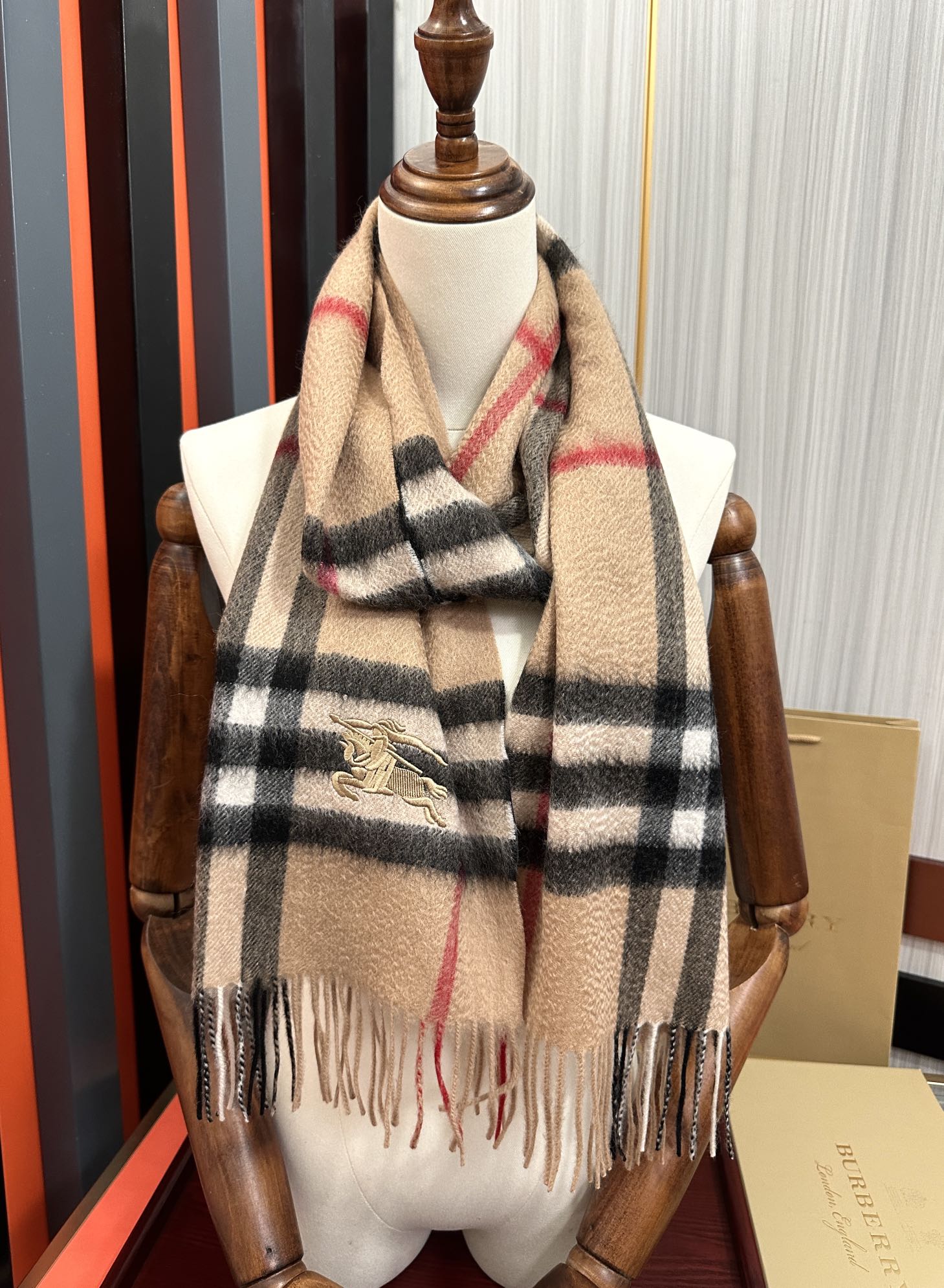 BBR Double-Sided Scarf 180CM Beige Cashmere 293003