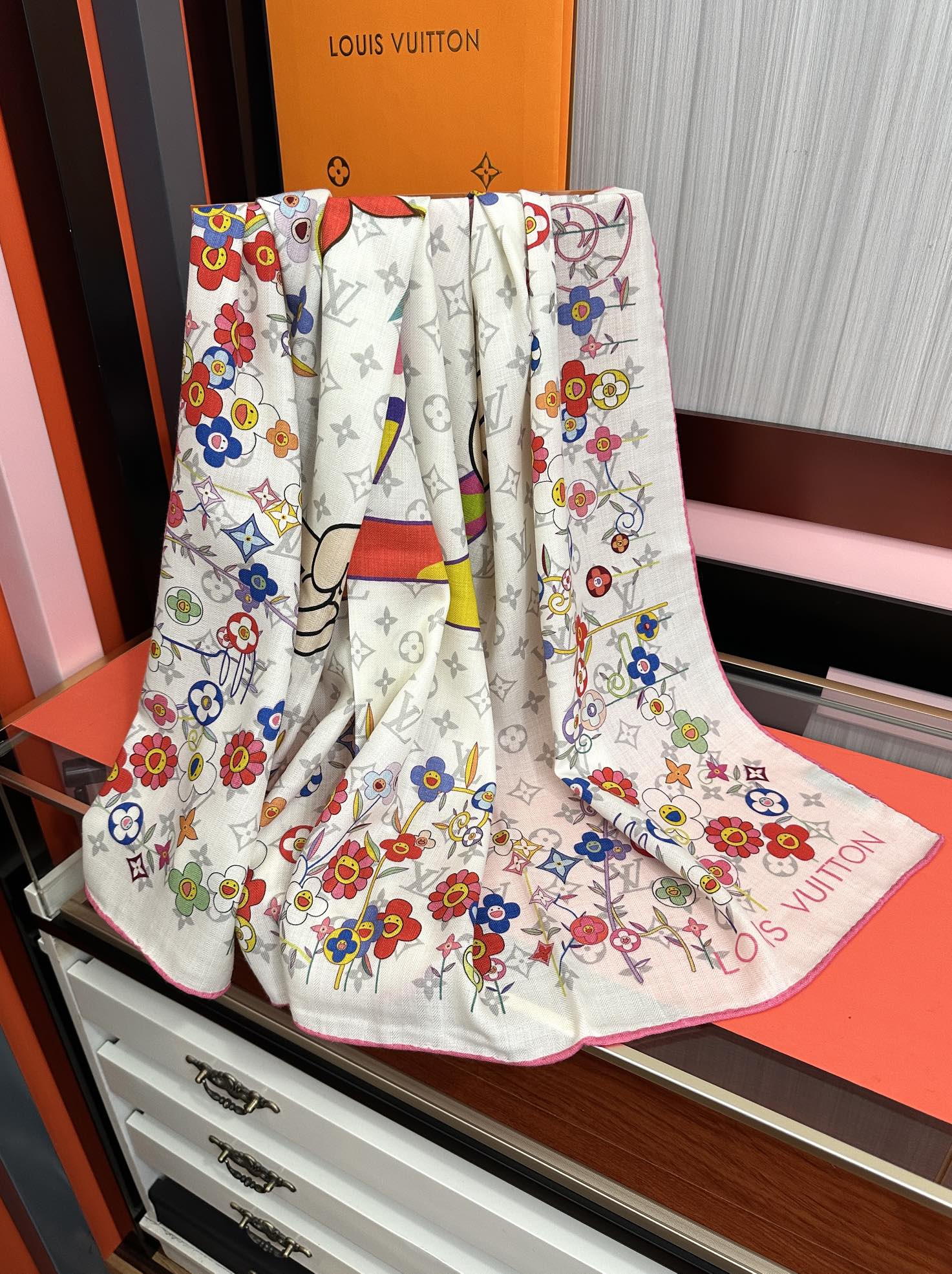 LV Double-Sided 140cm White Colorful Silk Cashmere 967344