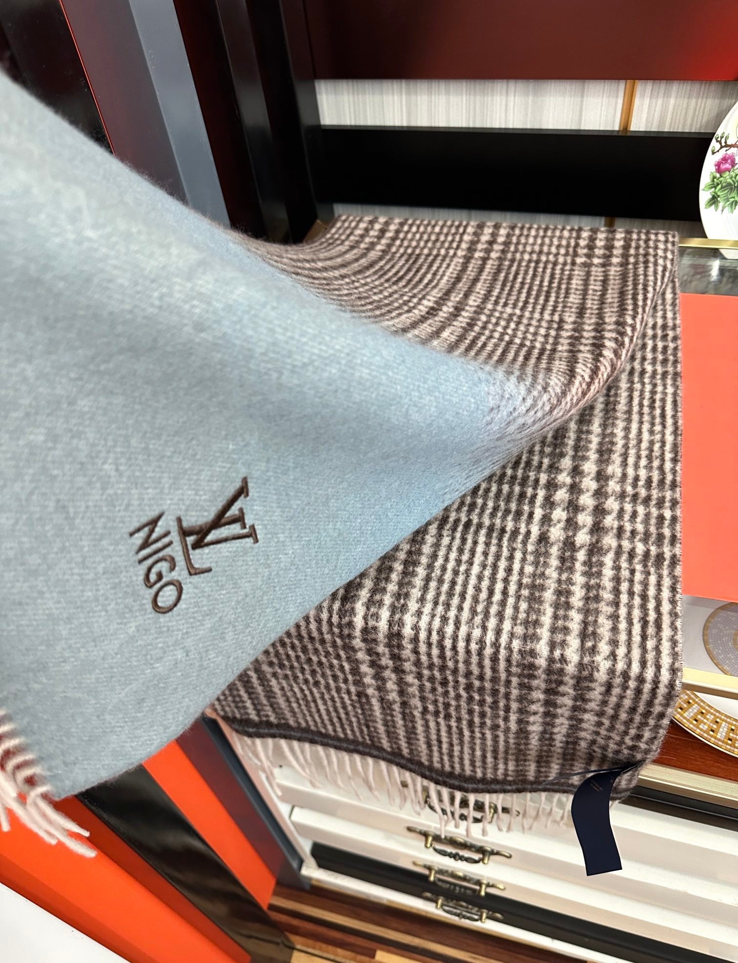 LV Double-Sided Shawl Scarf 200cm Black Light Blue Cashmere 968696