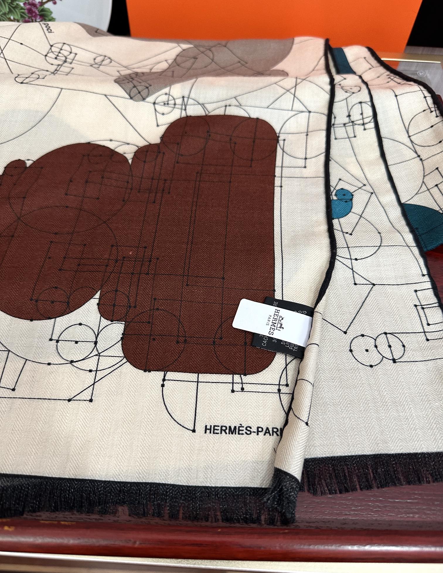 HM 25s Scarf 185 Blue Brown Creams Cashmere 976447