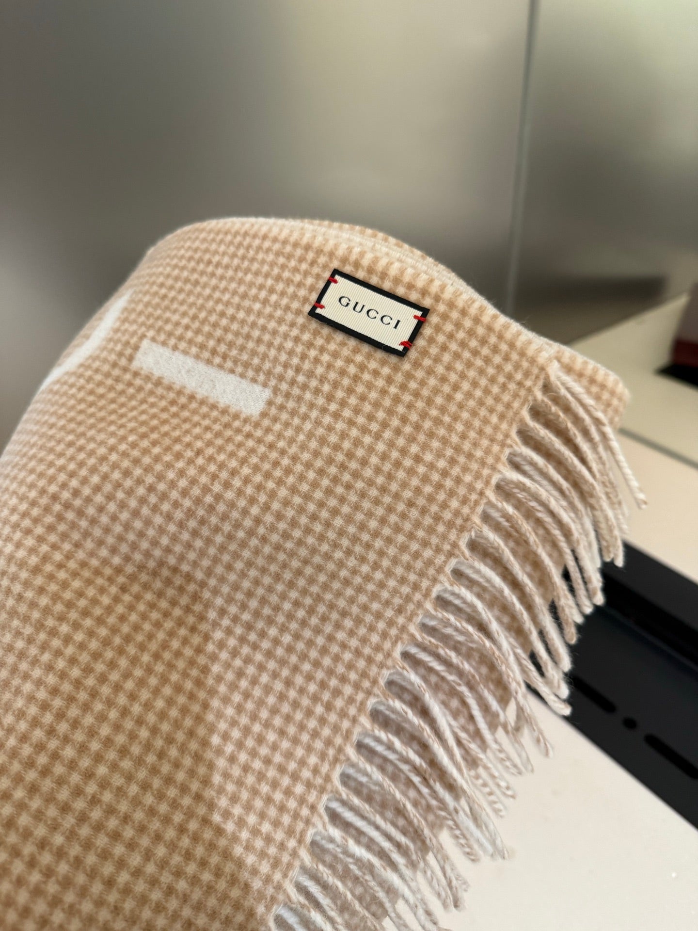 GG Jackie Mini 180CM Beige Cashmere 288067