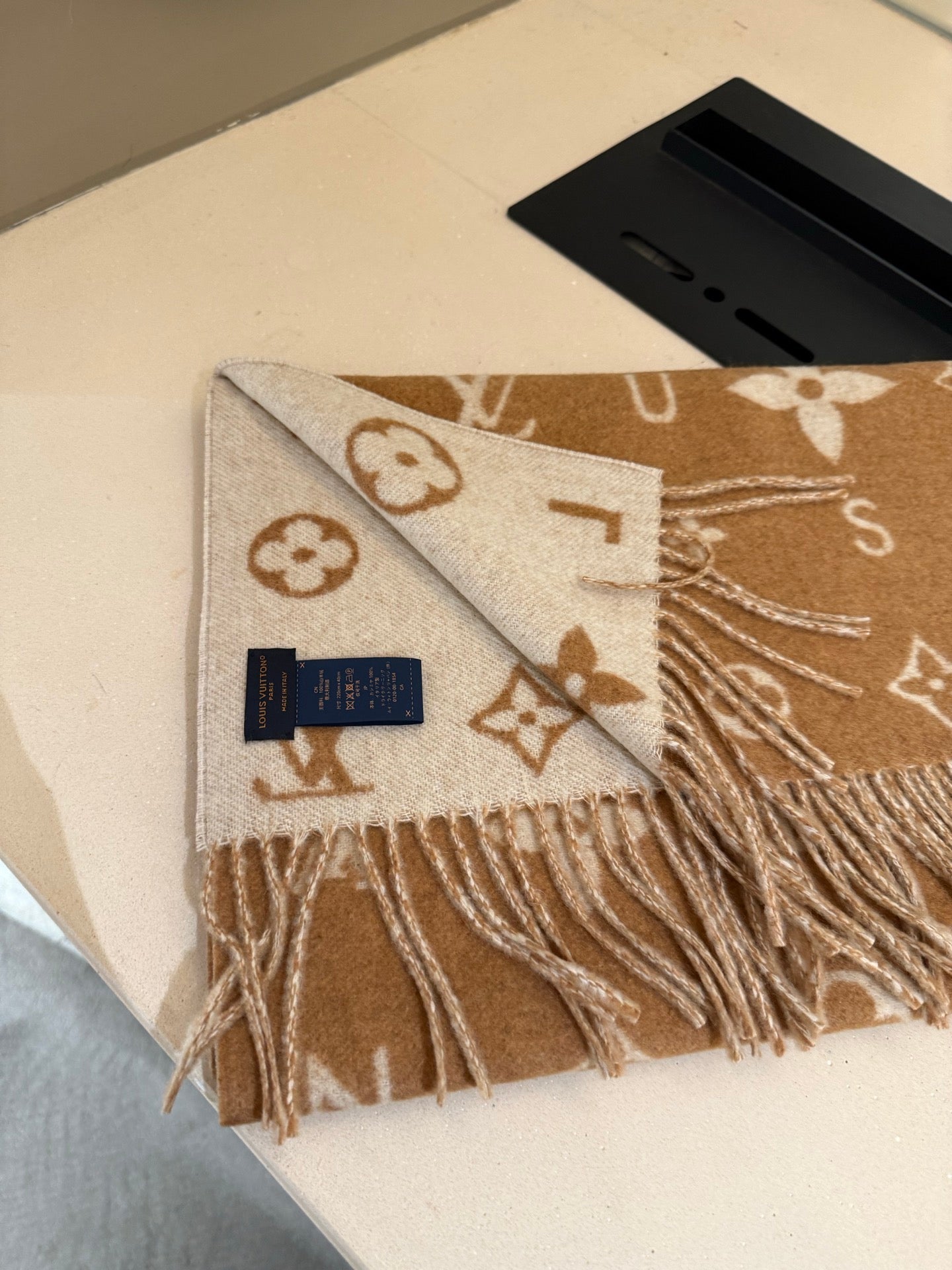 LV Reykjavik Scarf 220cm Brown Beige Cashmere 967214