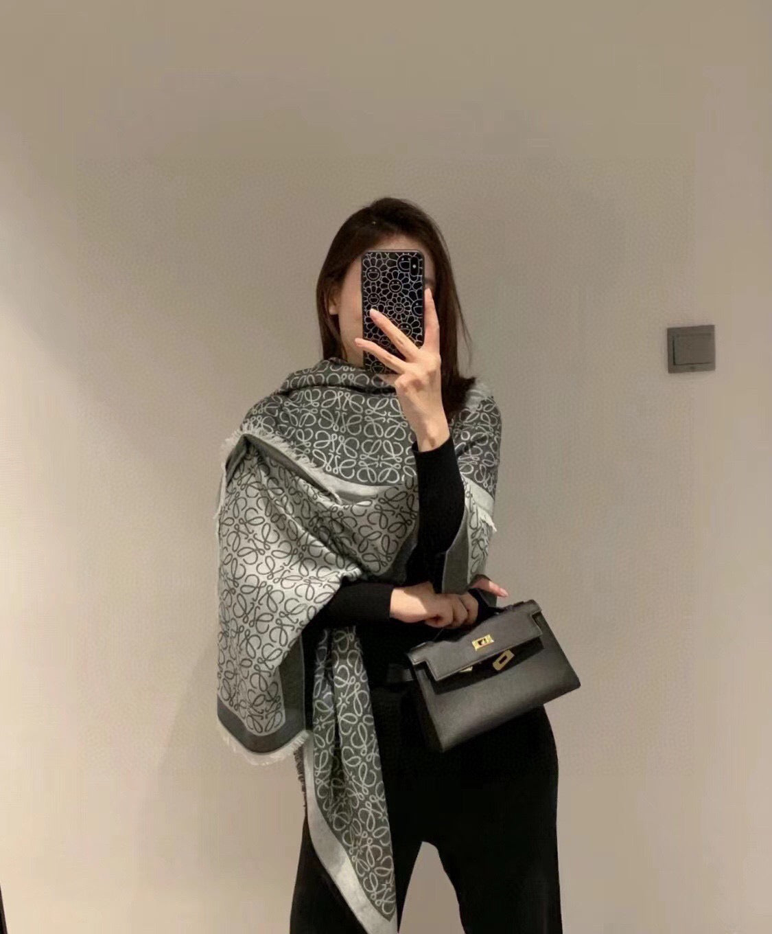 Loewe Scarf 140CM Black Gray Cashmere 100112