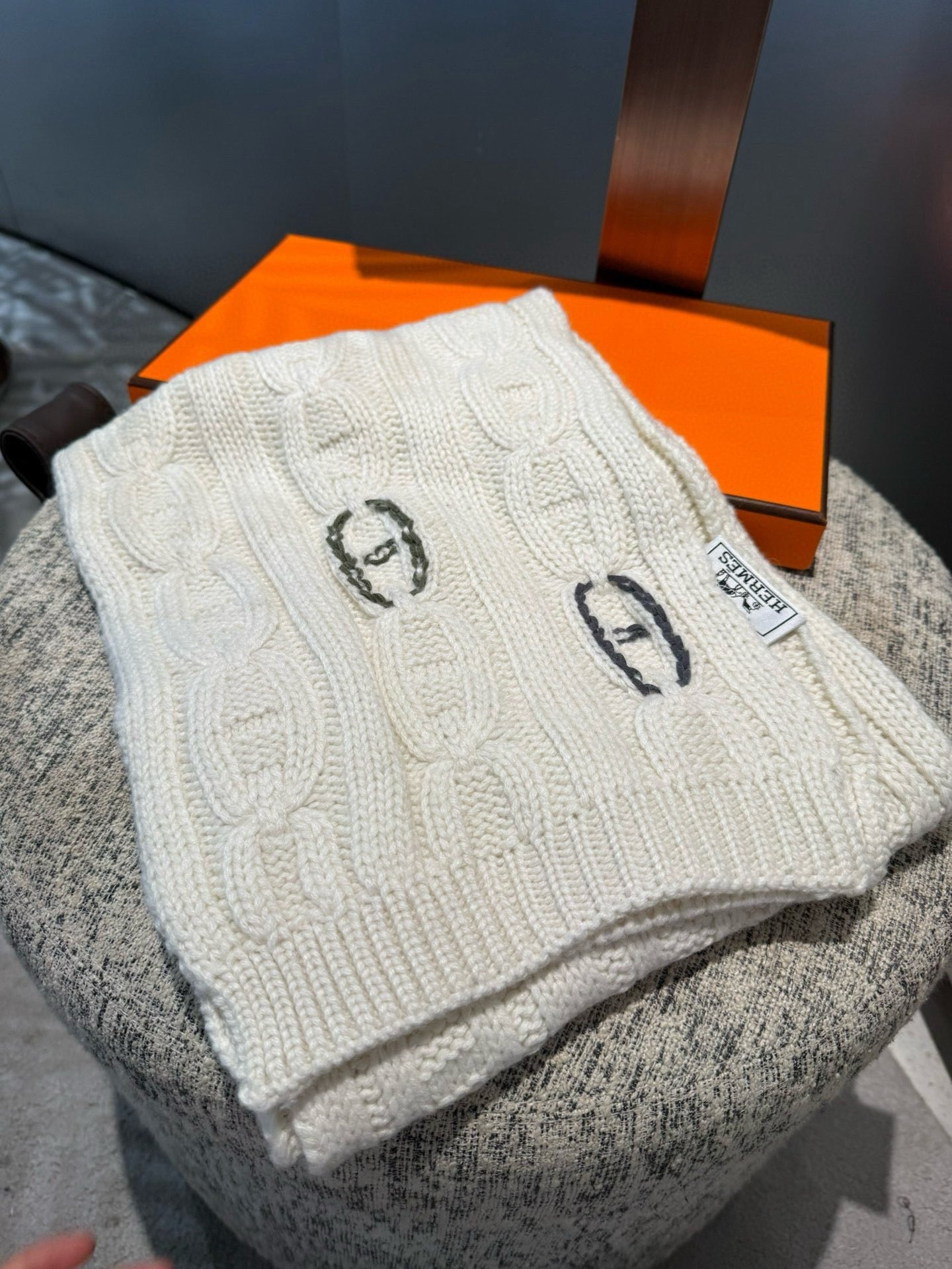 HM Cable Knit Scarf 170CM Ivory Hand-Woven 969372