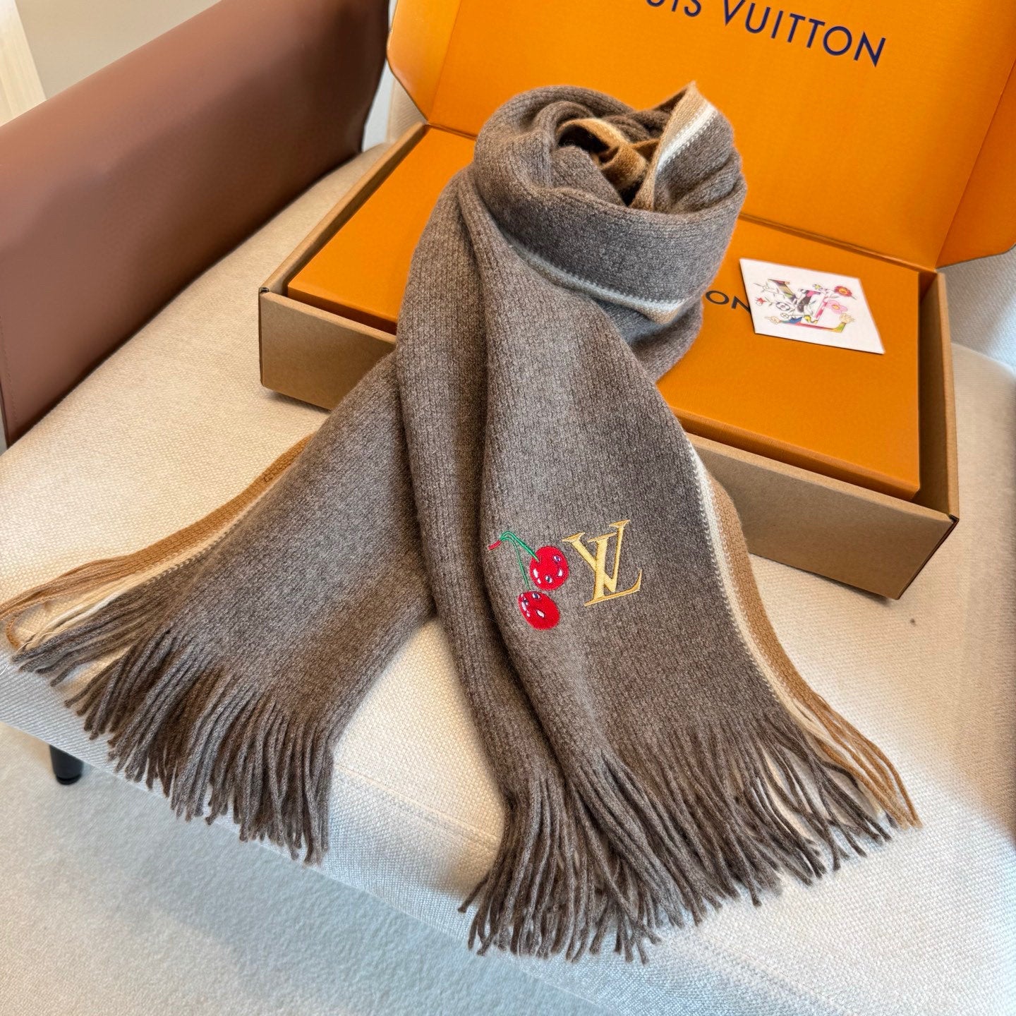 LV 25ss Scarf 180CM Brown Knitted Cashmere  292791