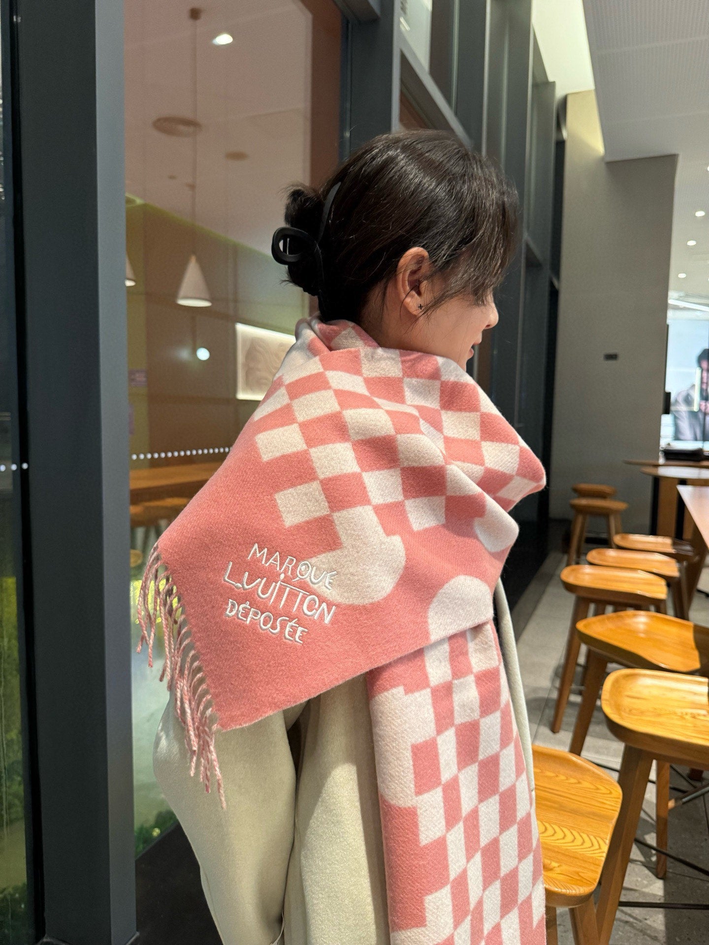 LV 25ss Scarf 180CM Pink White Knitted Cashmere 292796