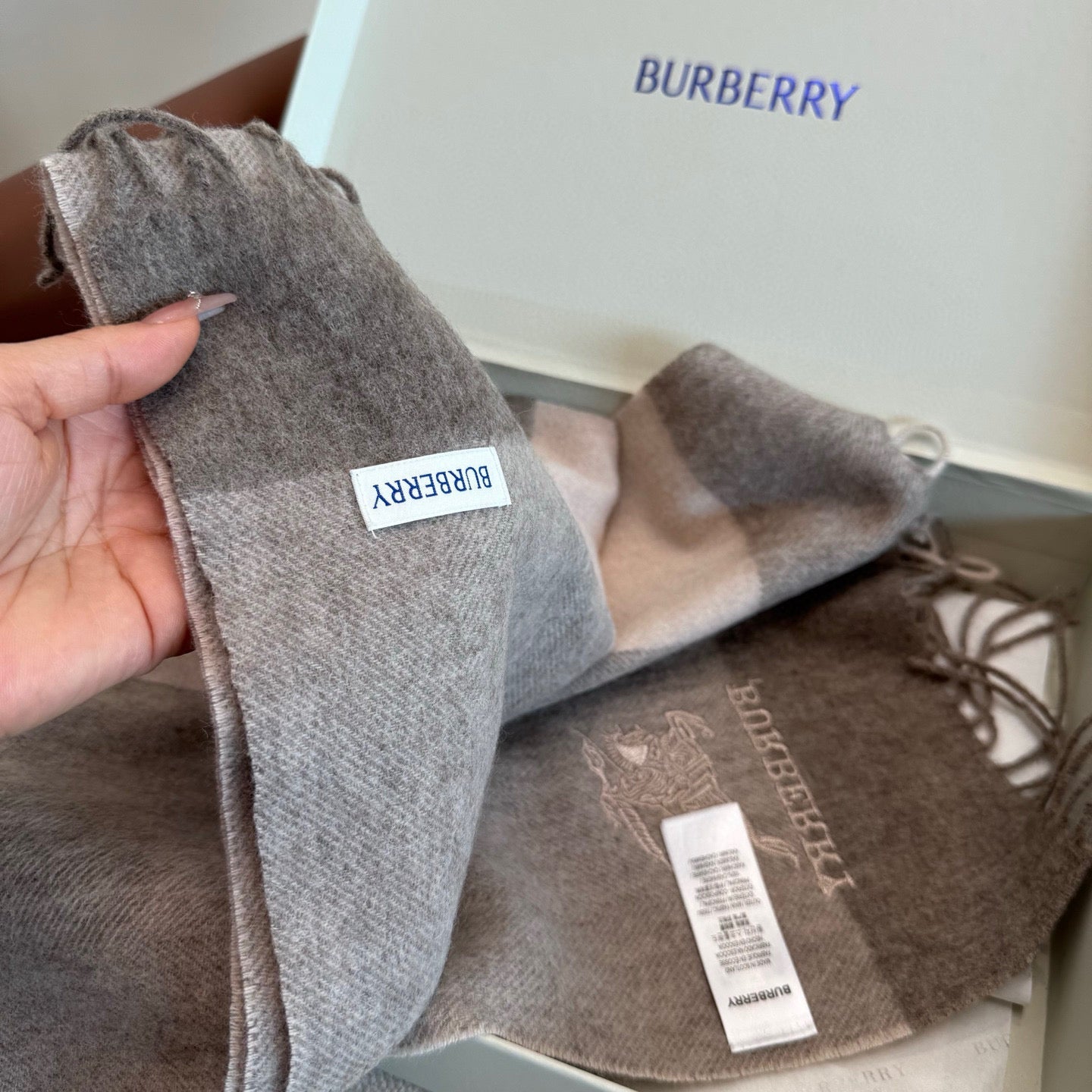 BBR Classic Embroidered Scarf 185CM Gray Brown Cashmere 292812