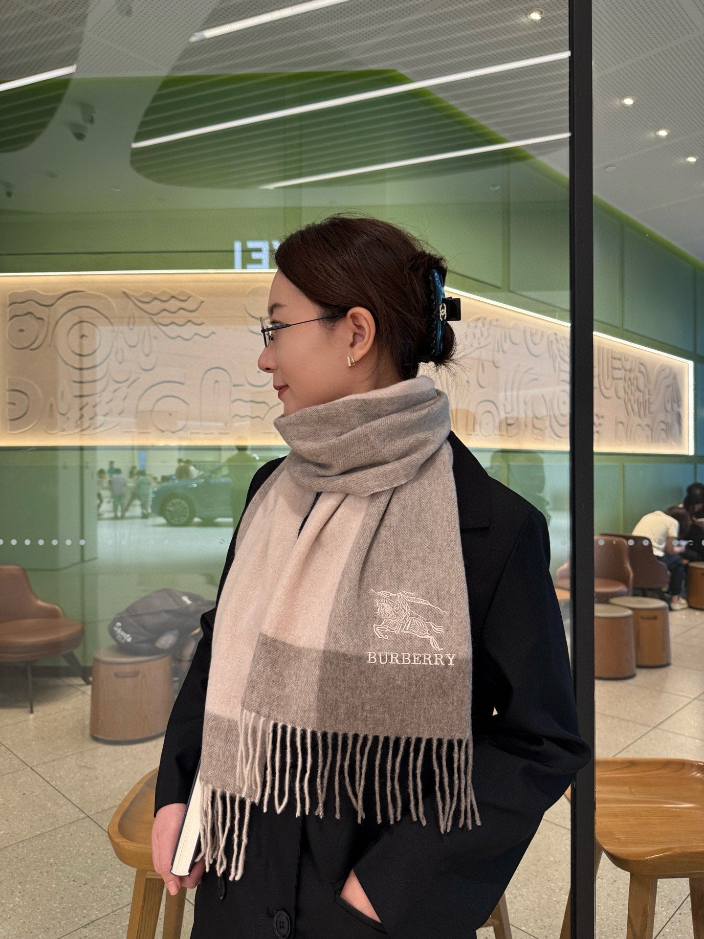 BBR Classic Embroidered Scarf 185CM Gray Brown Cashmere 292812