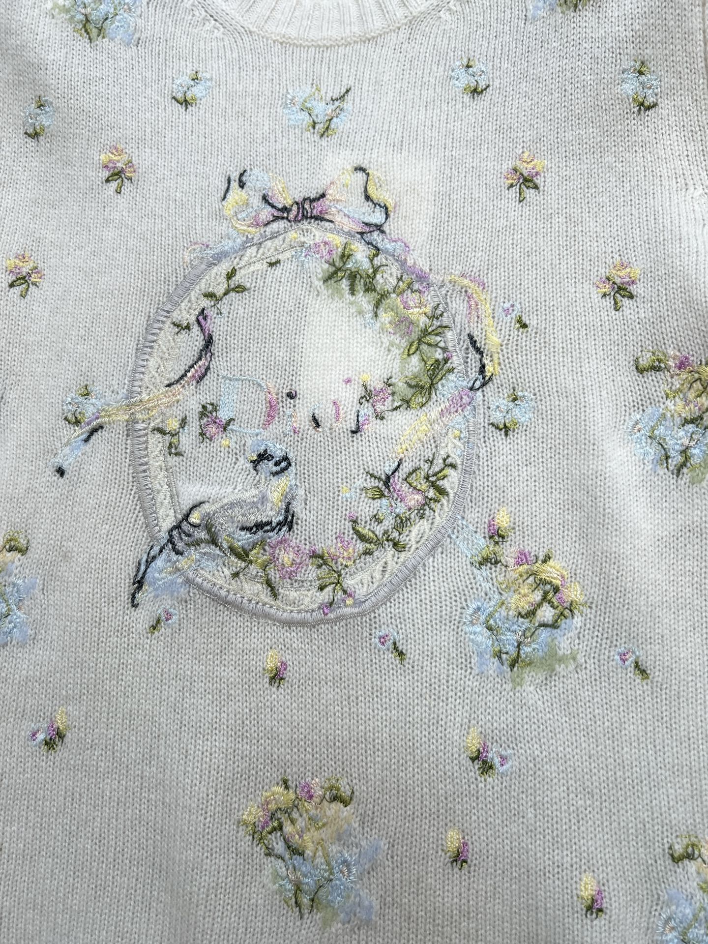 Dior 2026 Floral Embroidered Knit Short-sleeved Top Off-white Wool 138360