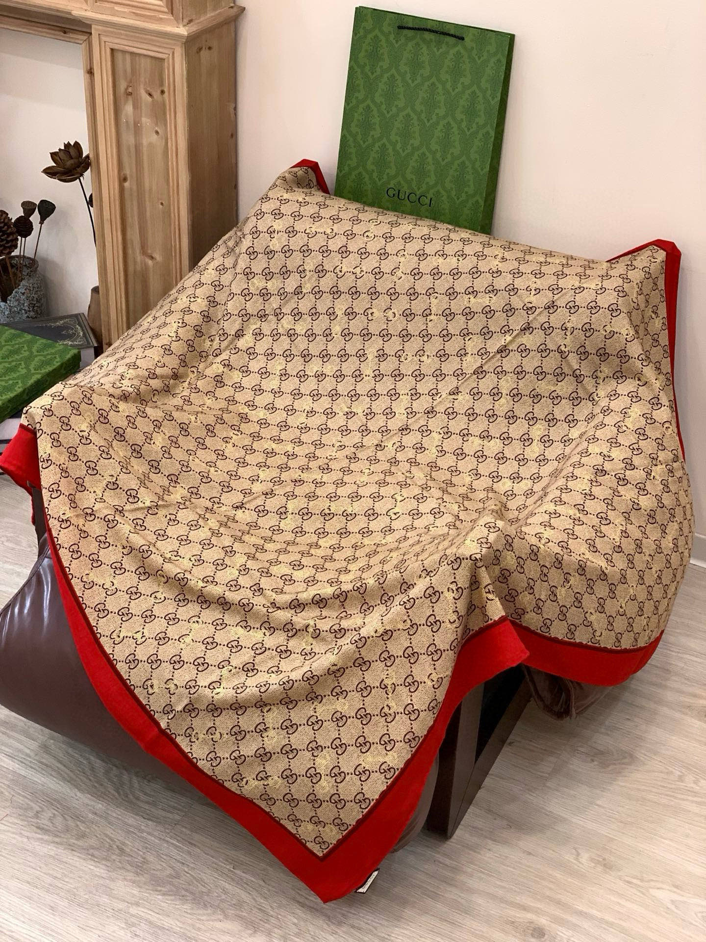 GG Classic 135CM Beige Red Cashmere 287699