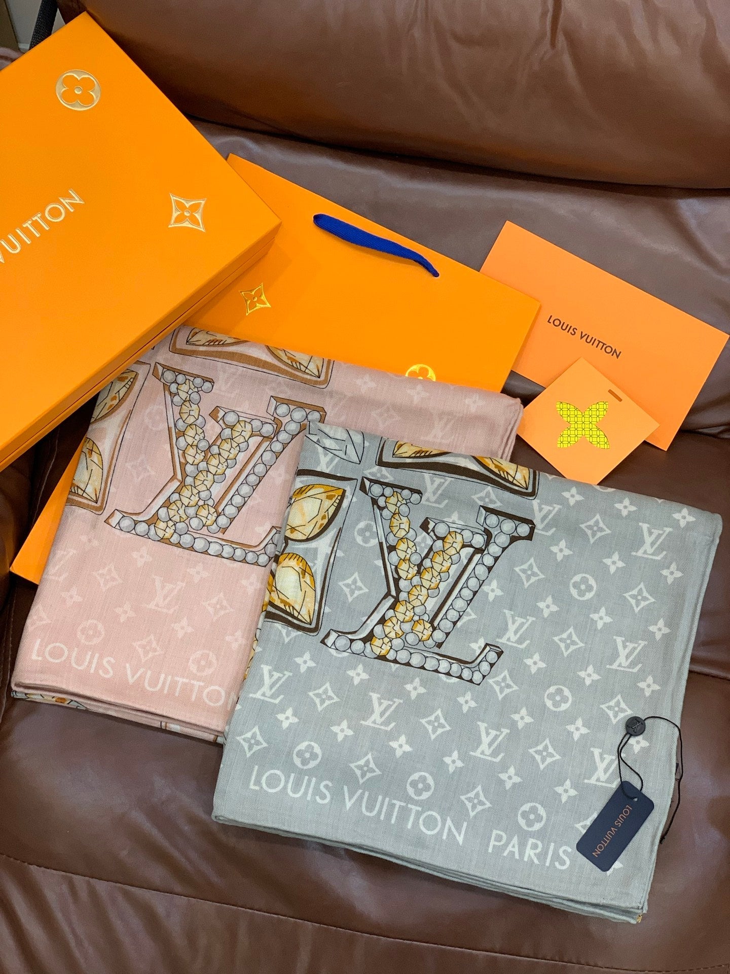 LV X TM Scarf 135CM Light Pink Cashmere 293192