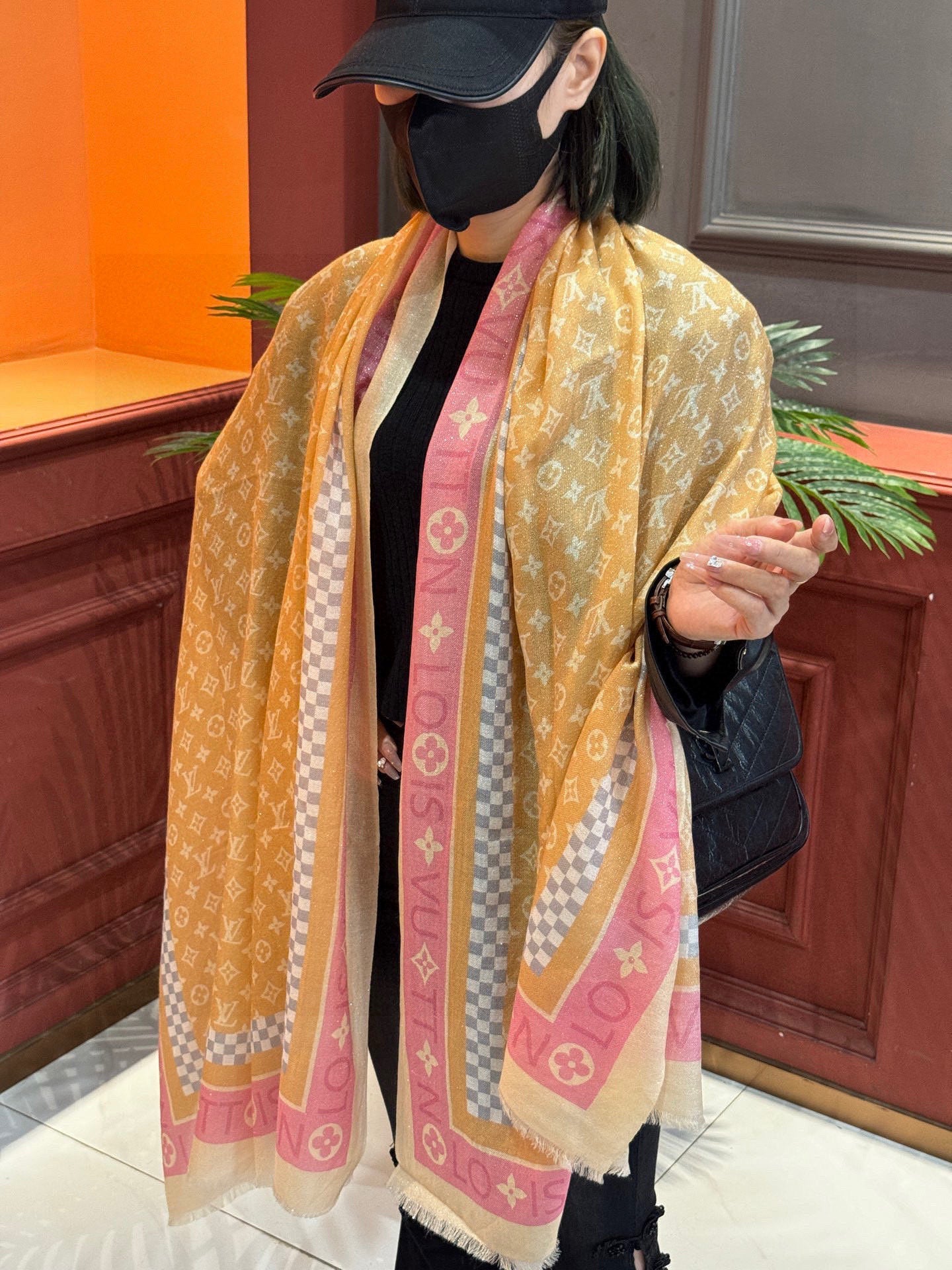 LV 25ss Scarf 200CM Yellow Pink Cashmere 293151