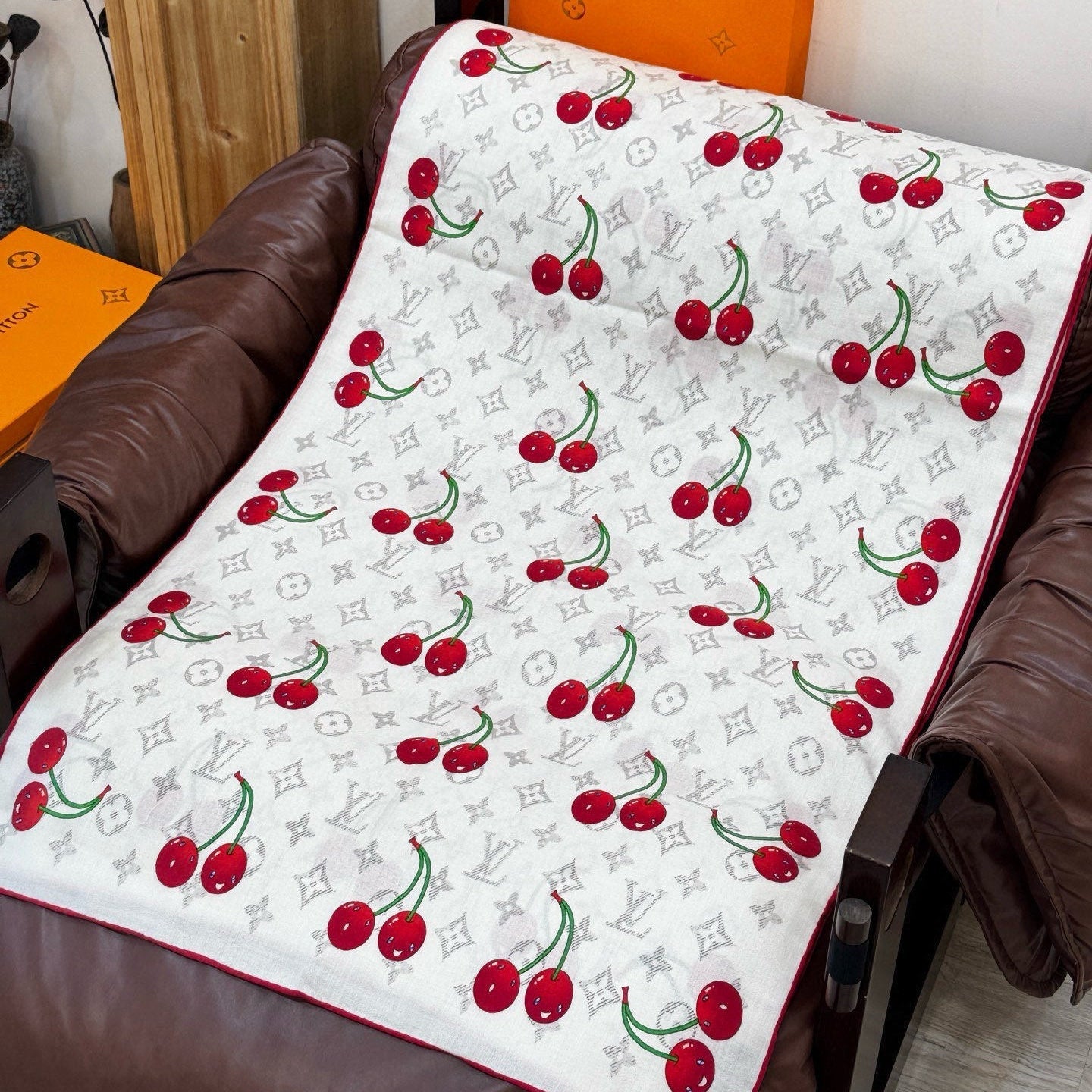 LV X TM Monogram Scarf 180CM White Red Cashmere 293168