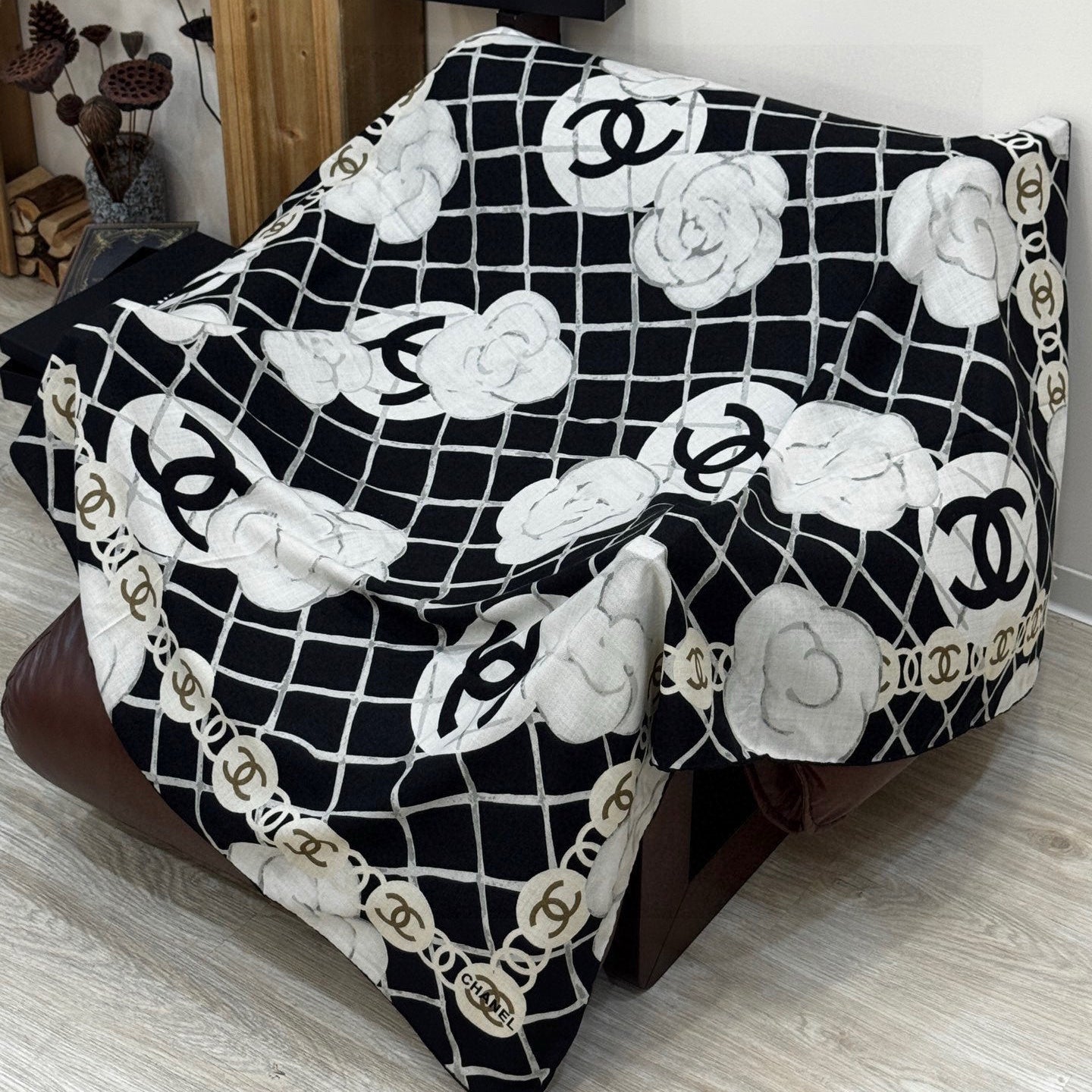 CC 25 Scarf 140cm Black White Cashmere 293217