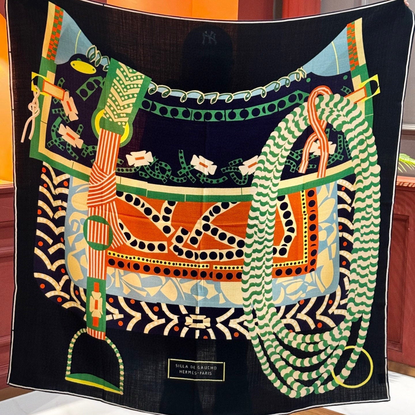 HM Dressage Tressage 140 CM Black Green Colorful Cashmere And Silk 293231