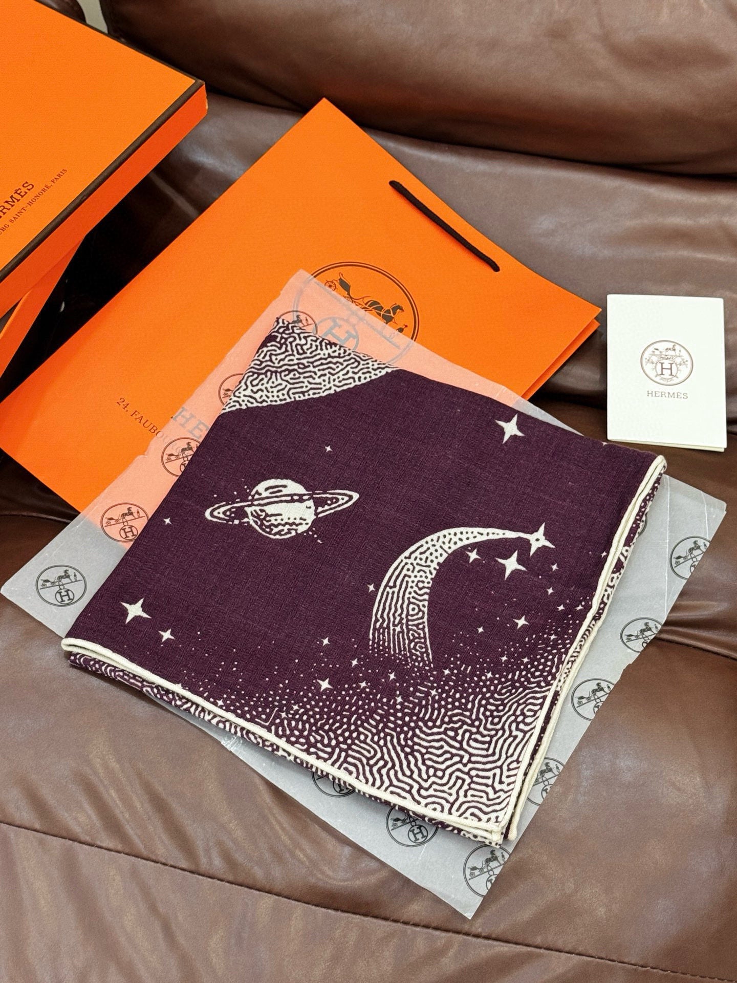 HM Clair de Lune 140 CM Purple Cashmere and Silk 293249