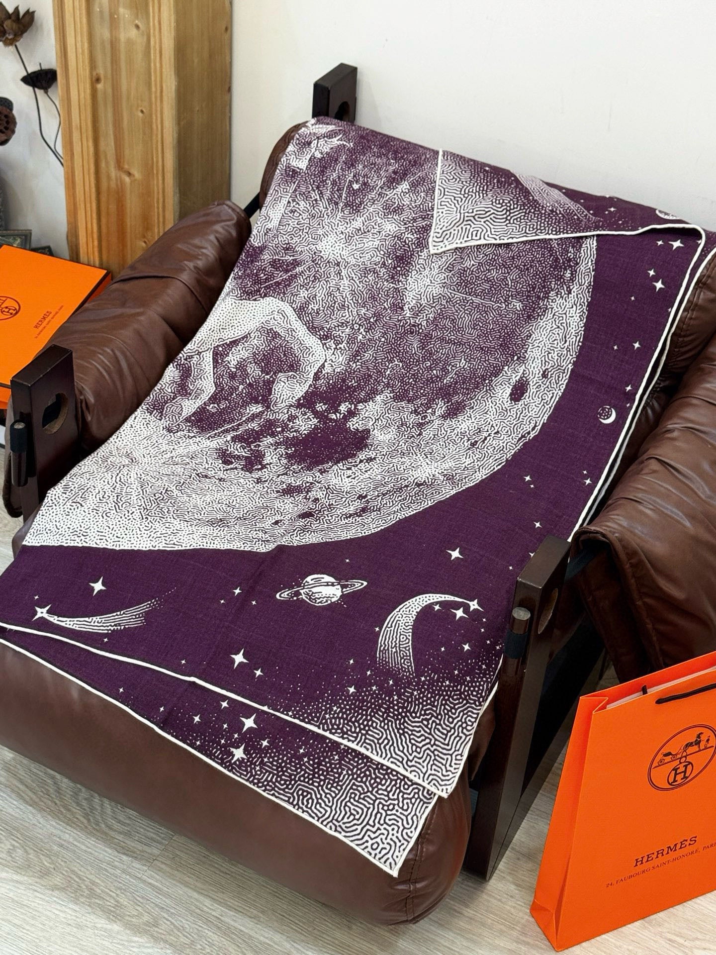 HM Clair de Lune 140 CM Purple Cashmere and Silk 293249