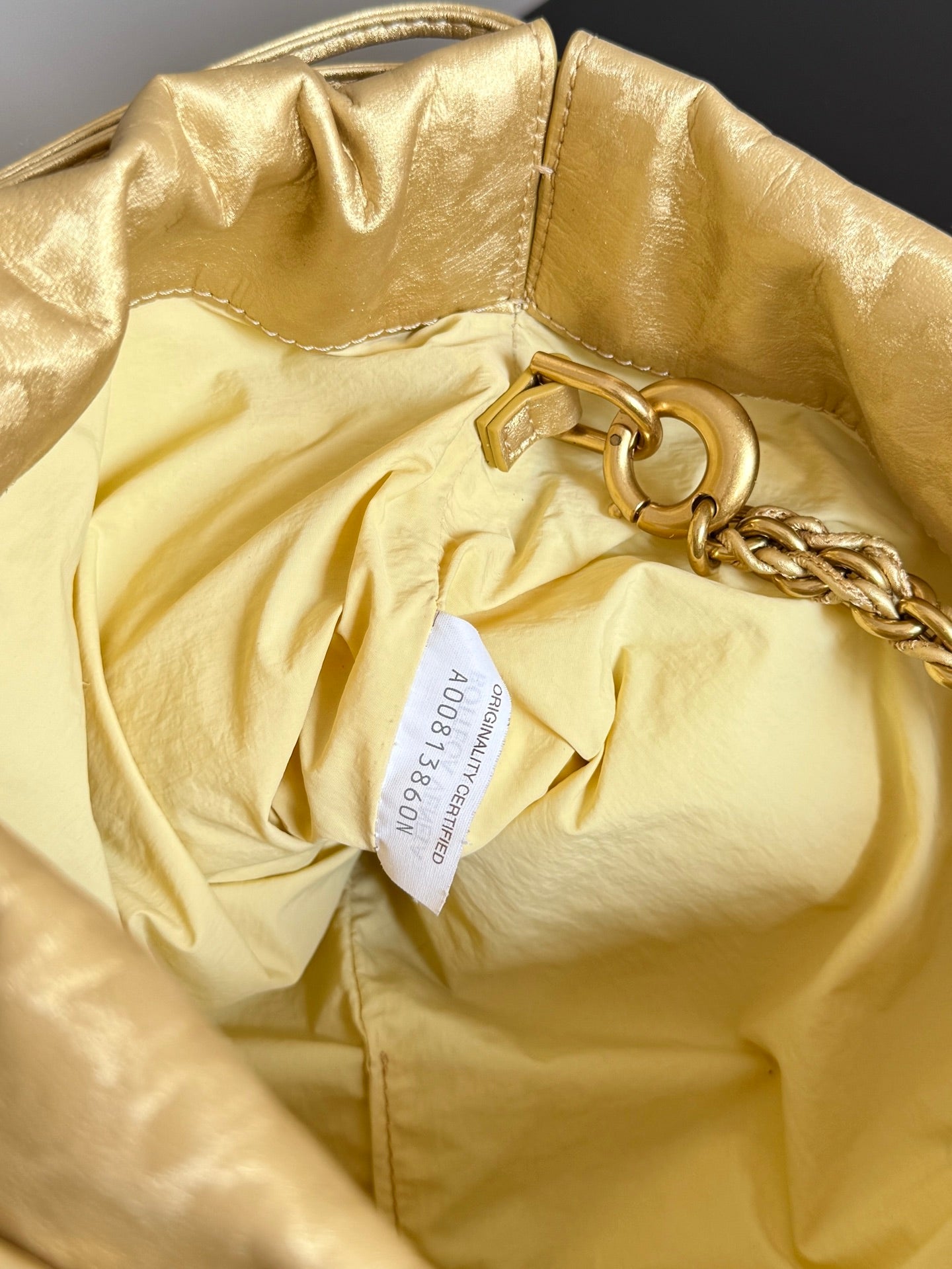 Bottega Veneta 2026 Dustbag 33cm Gold Intrecciato Lamina Satin Leather 137019