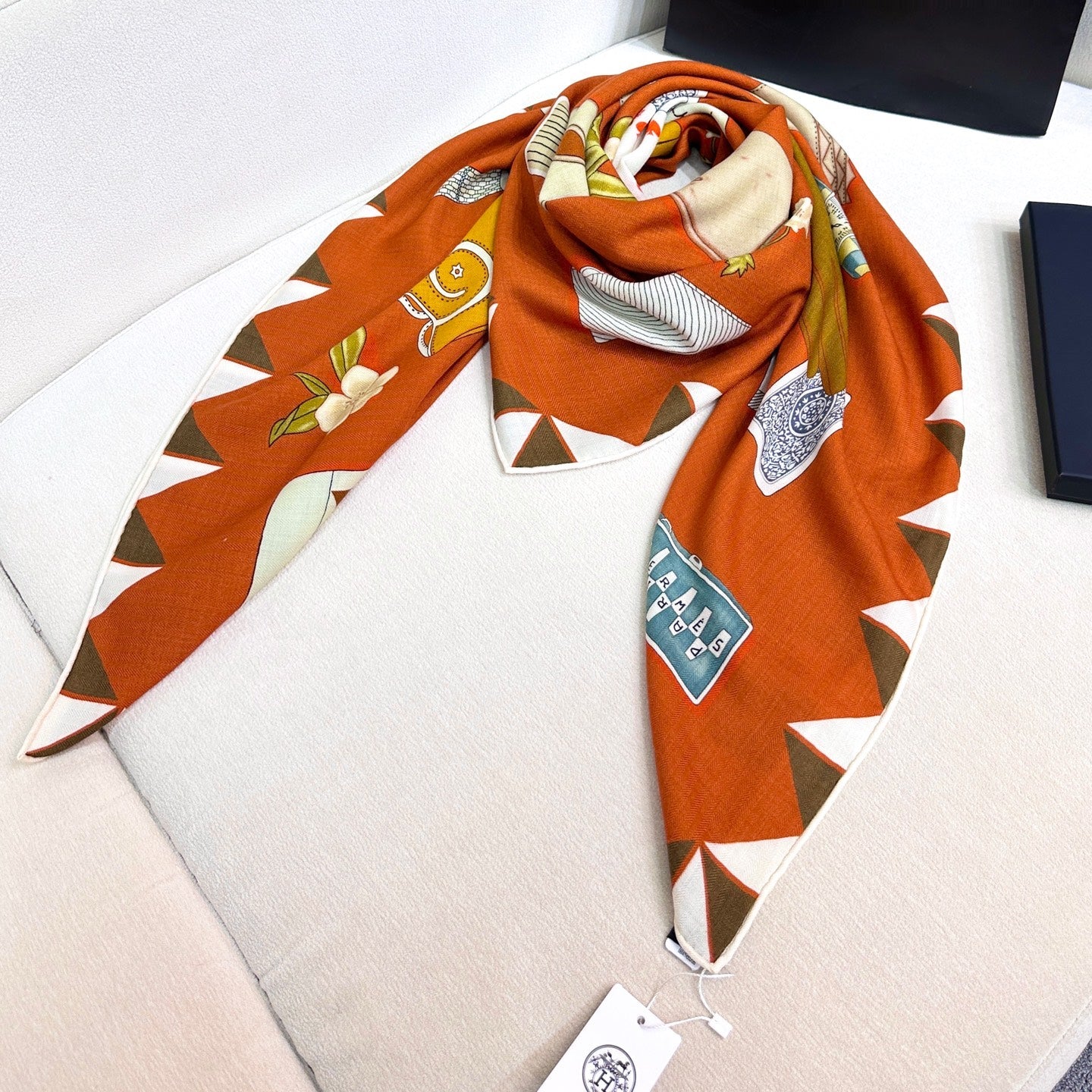 HM 25s Glove Time Scarf 135cm Orange Wool Mulberry Silk 971107