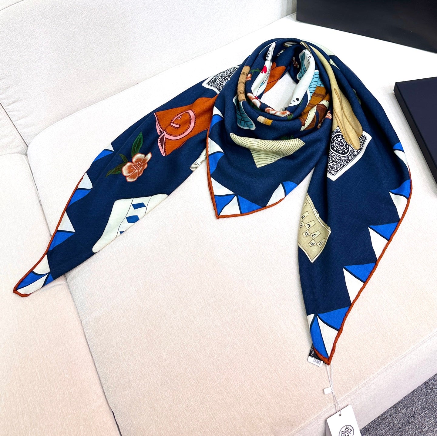 HM 25s Glove Time Scarf 135cm Blue Wool Mulberry Silk 971106