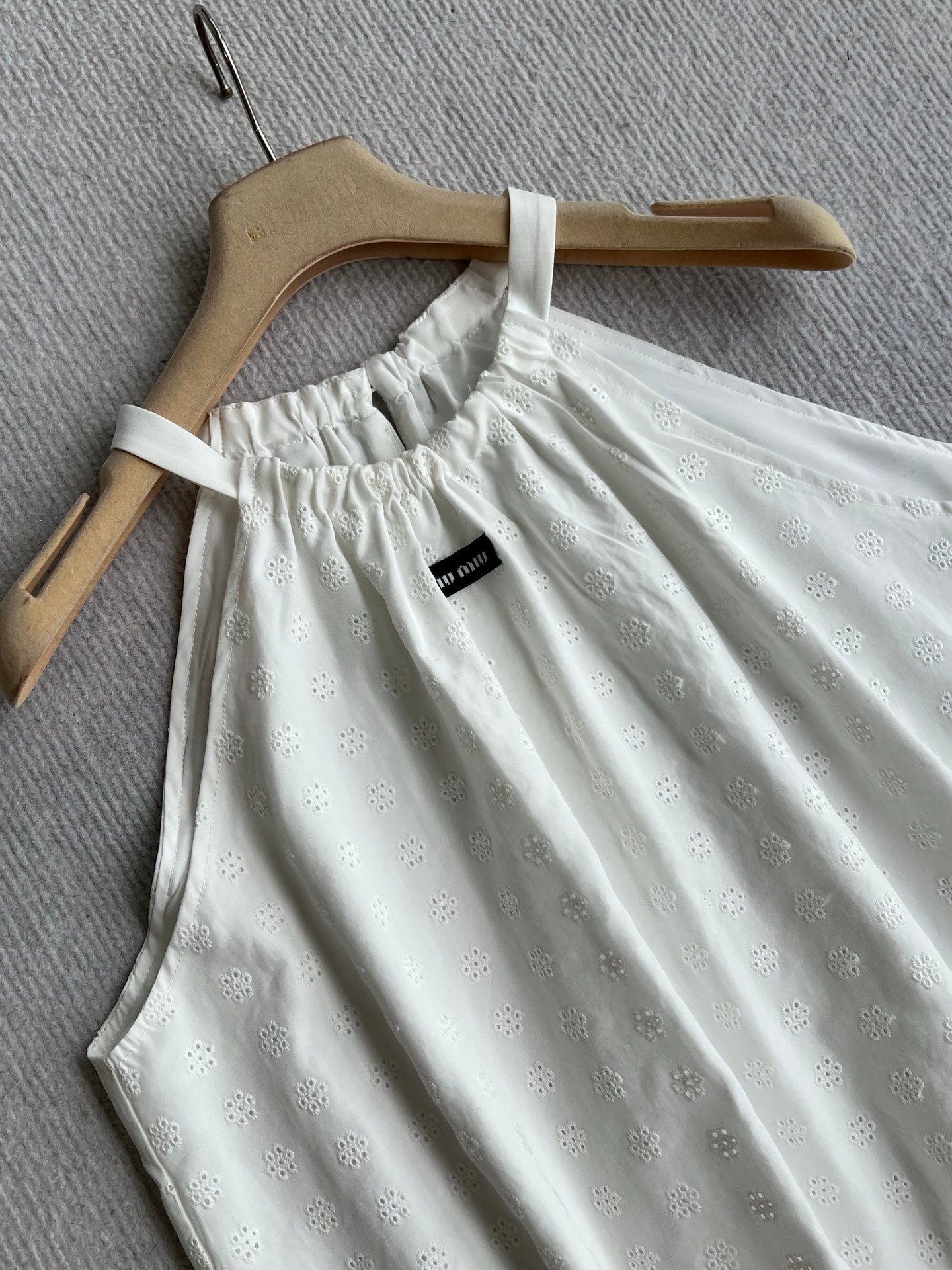 MiuMiu 2026 Neck Top And Mid-Length Skirt Cotton 401251