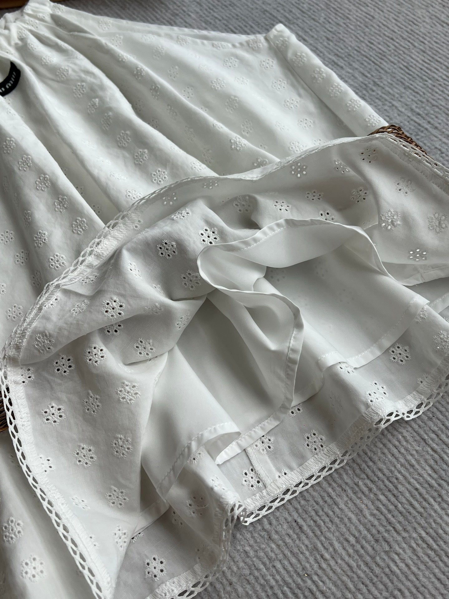MiuMiu 2026 Neck Top And Mid-Length Skirt Cotton 401251