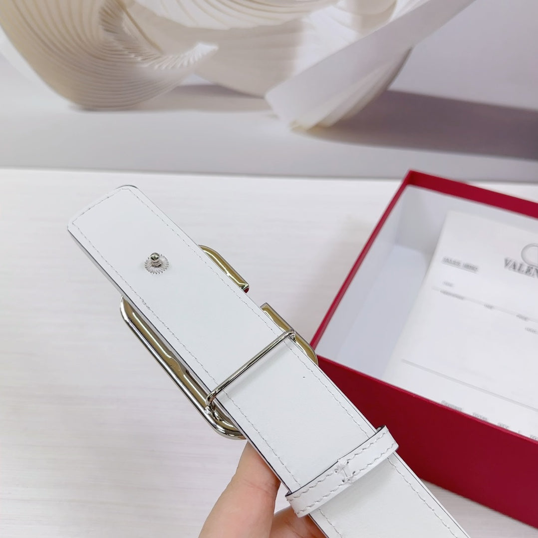 Valenti Toilde Iconographe Belt 40mm White Beige Calfskin Gold Hammered-effect Buckle