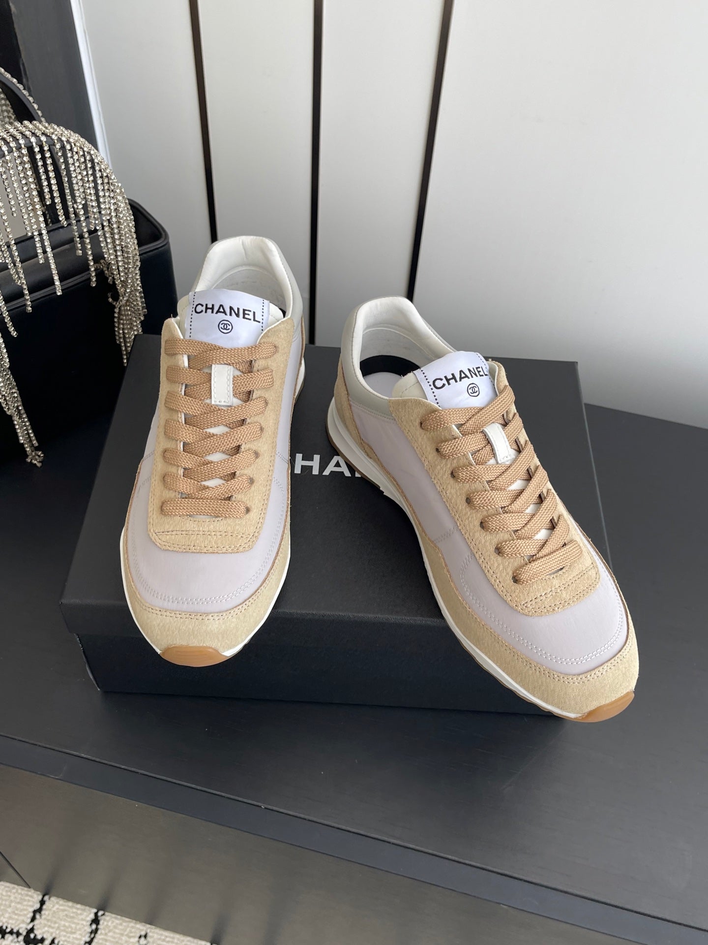 Channel 2026 Sneaker Brown Fabric And Calfskin Suede 895744