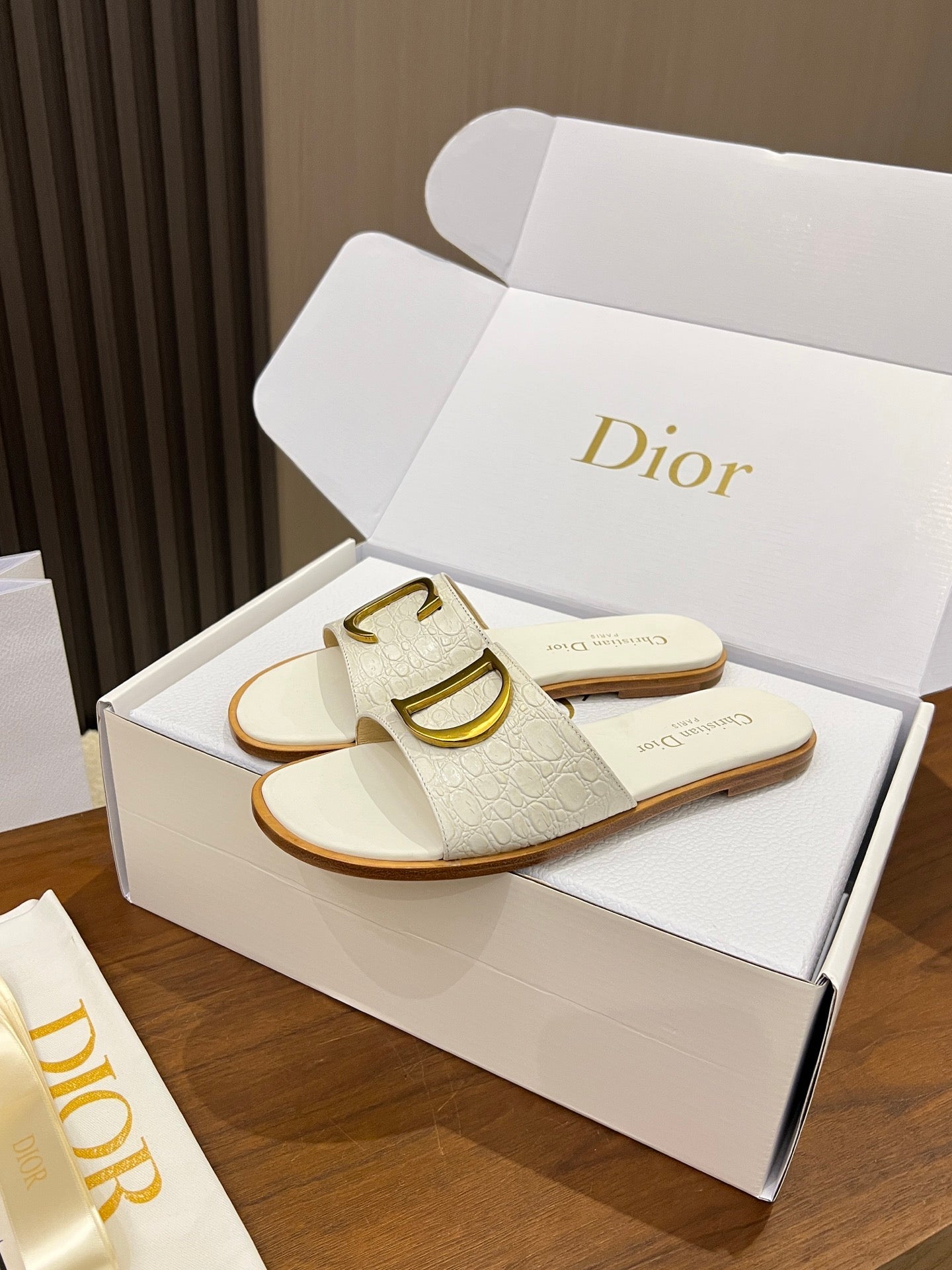Dior 2026 Slipper Leather 904812