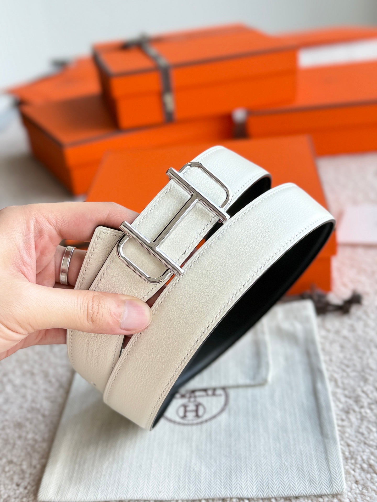 HM Silver Buckle 32mm Royal Belt Ivory Leather 188424