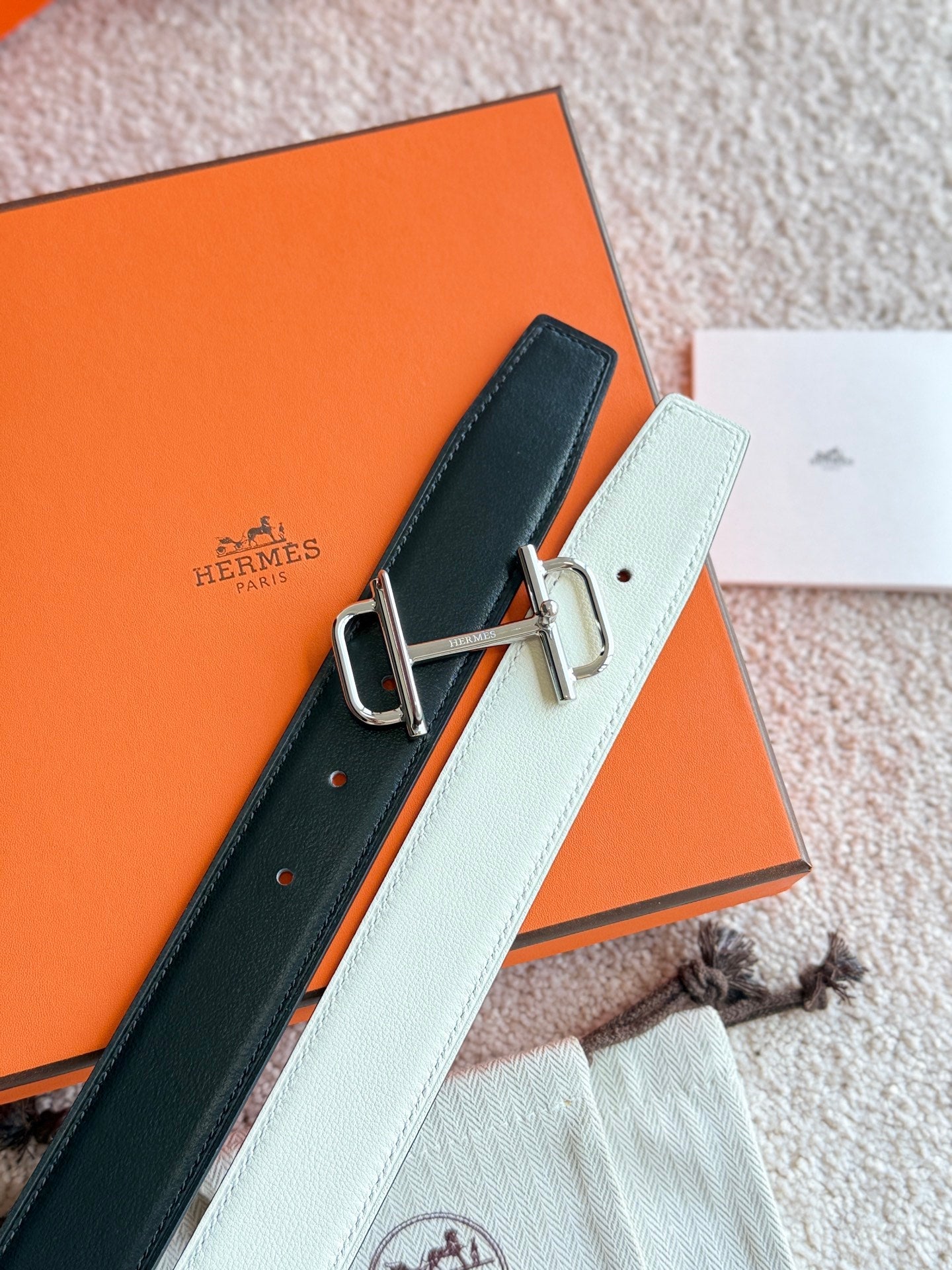 HM Silver Buckle 32mm Royal Belt Ivory Leather 188424