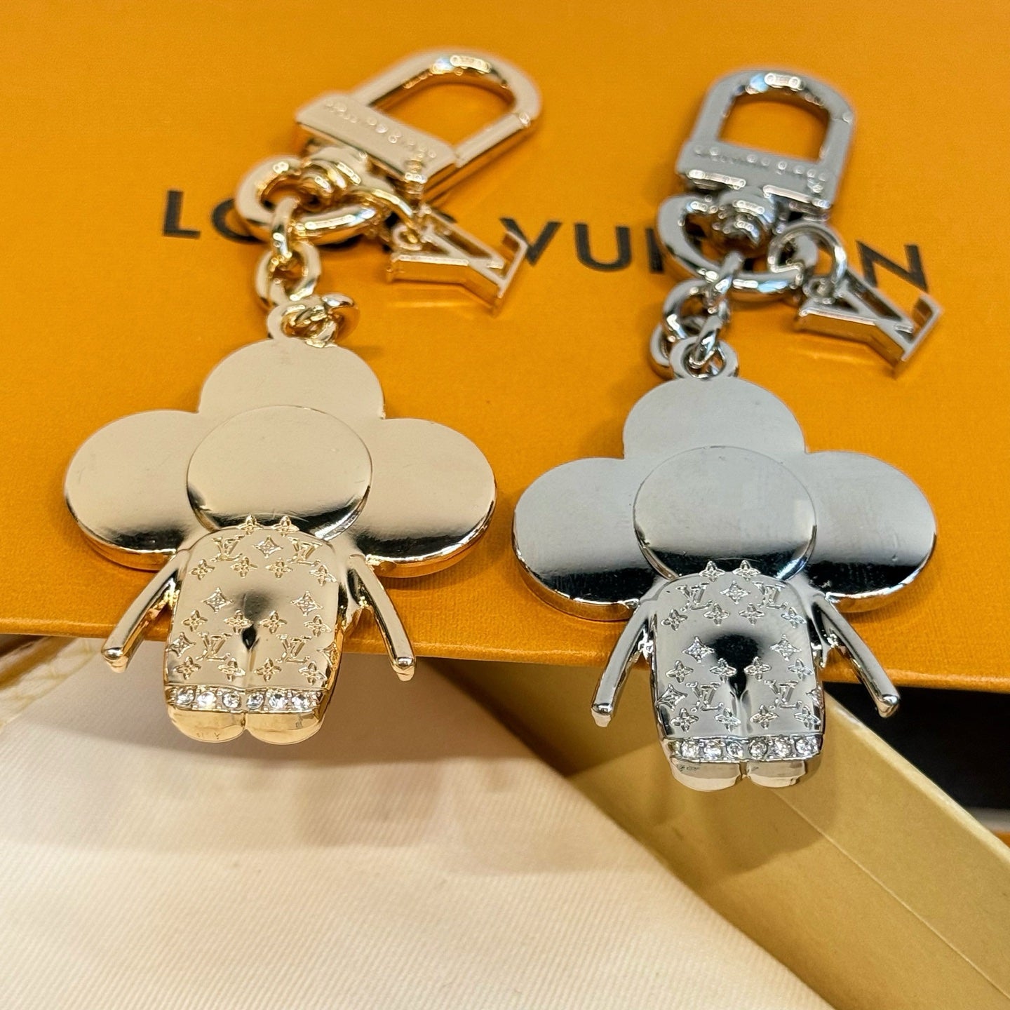 LV Sunflower Vivian Bag Keychain