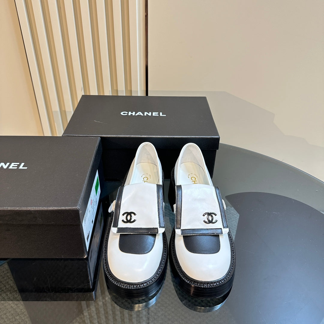 CC Moccasins 65mm White Calfskin