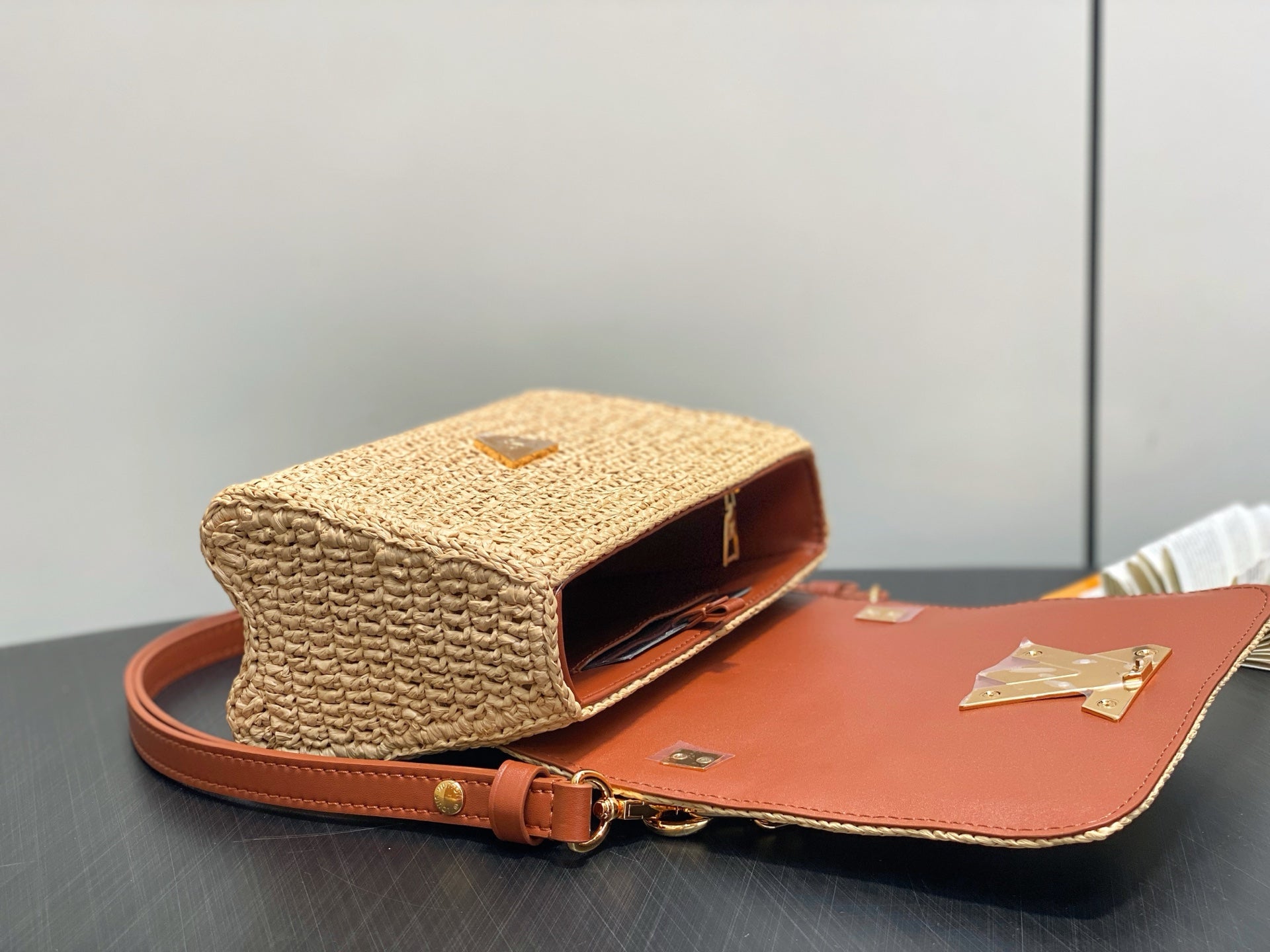 LV 2025 Twist PM Slim 19cm Beige Gold Raffia Leather 344001