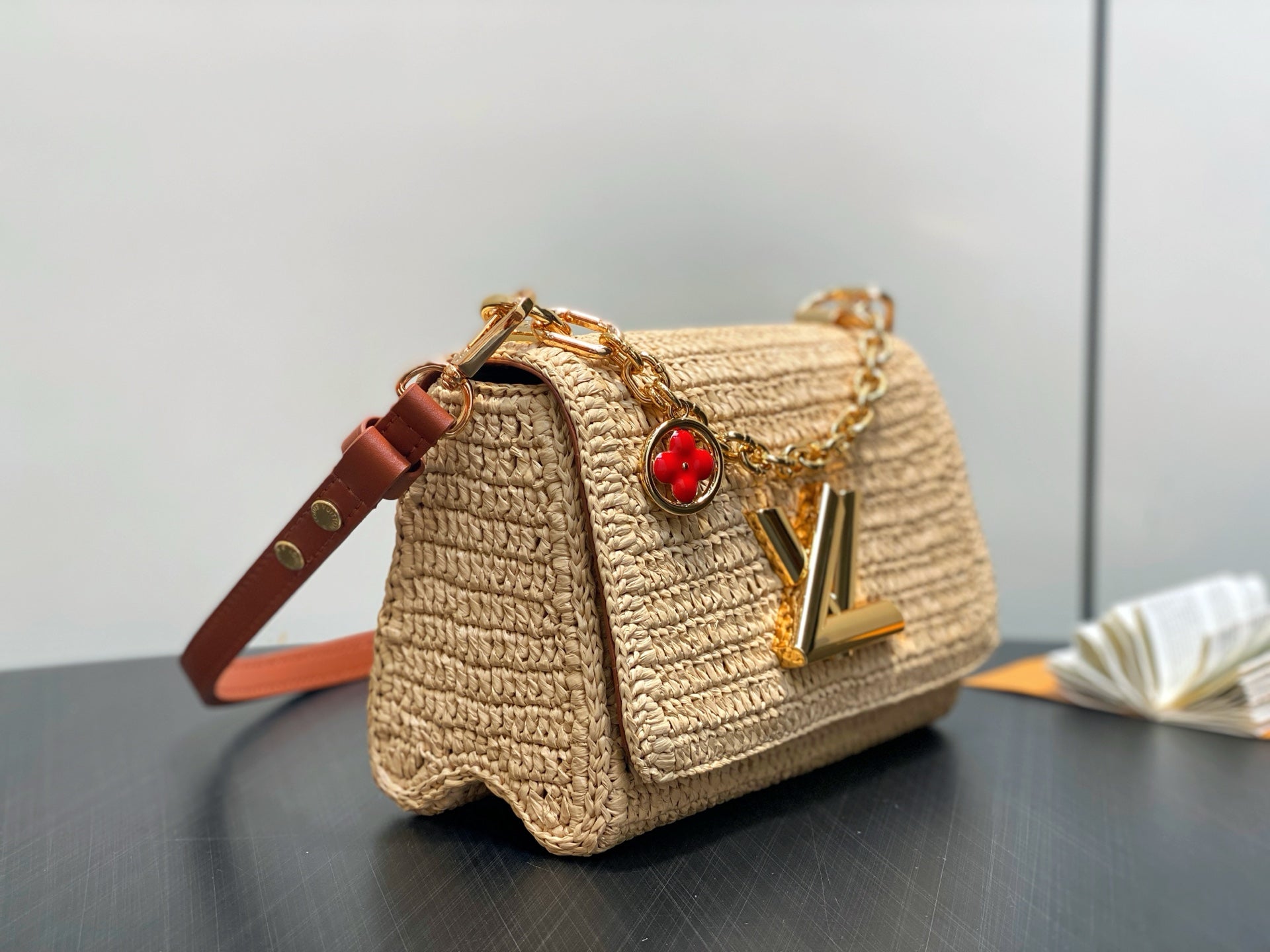 LV 2025 Twist PM Slim 19cm Beige Gold Raffia Leather 344001